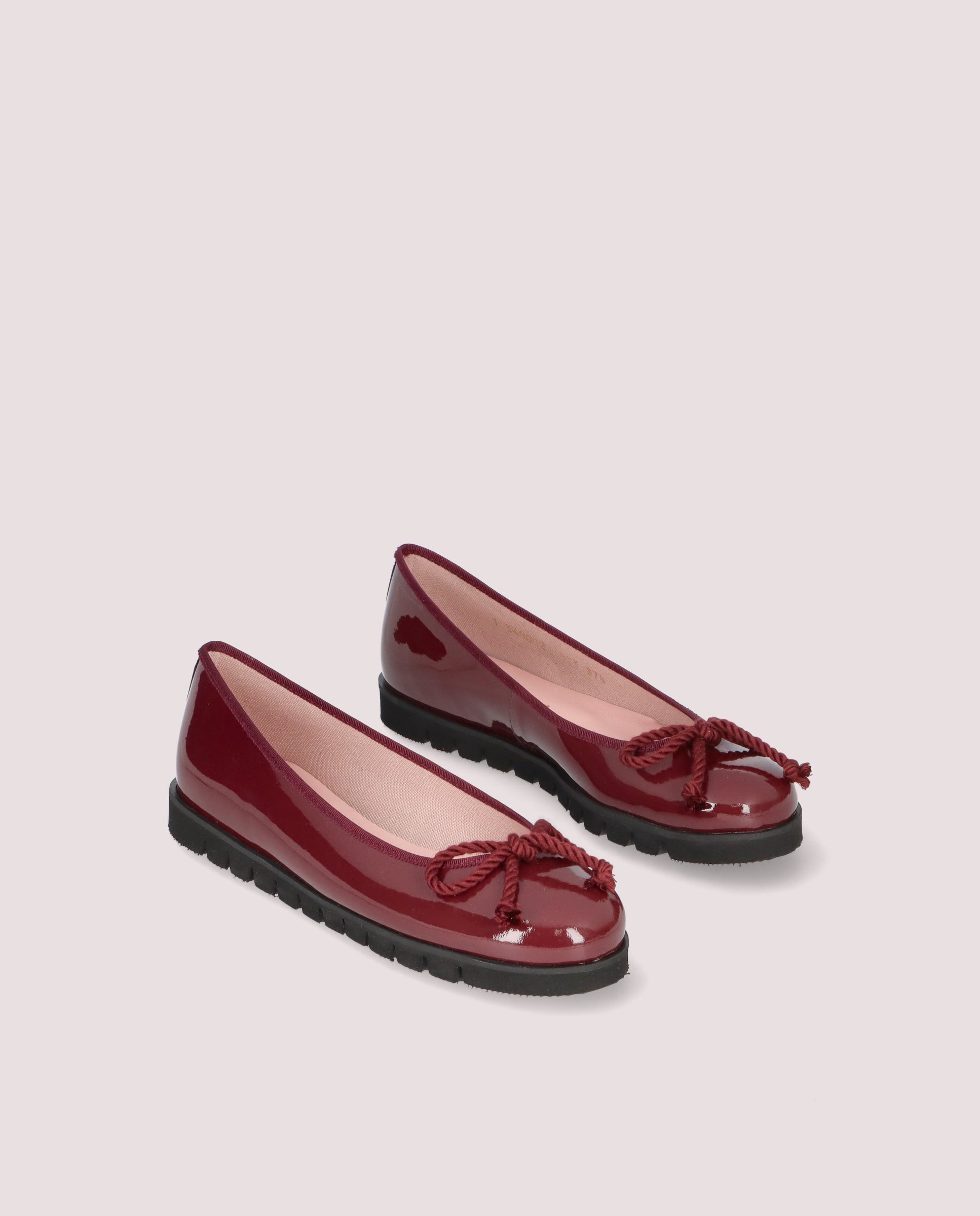 Imagen de Bailarinas Rosario Rojos Ante por PrettyBallerinas