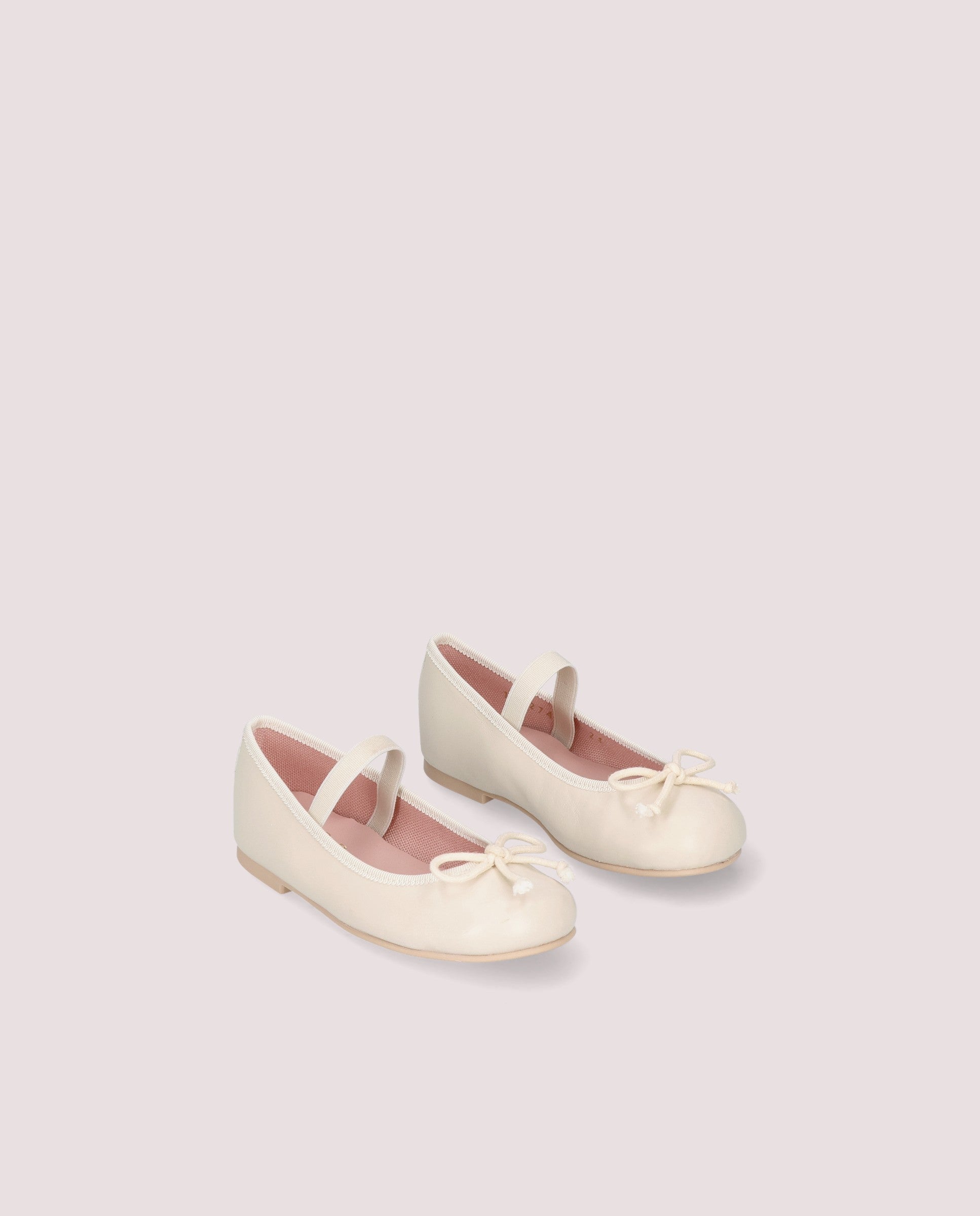 Image de Bailarinas Hannah Blancos Piel par PrettyBallerinas