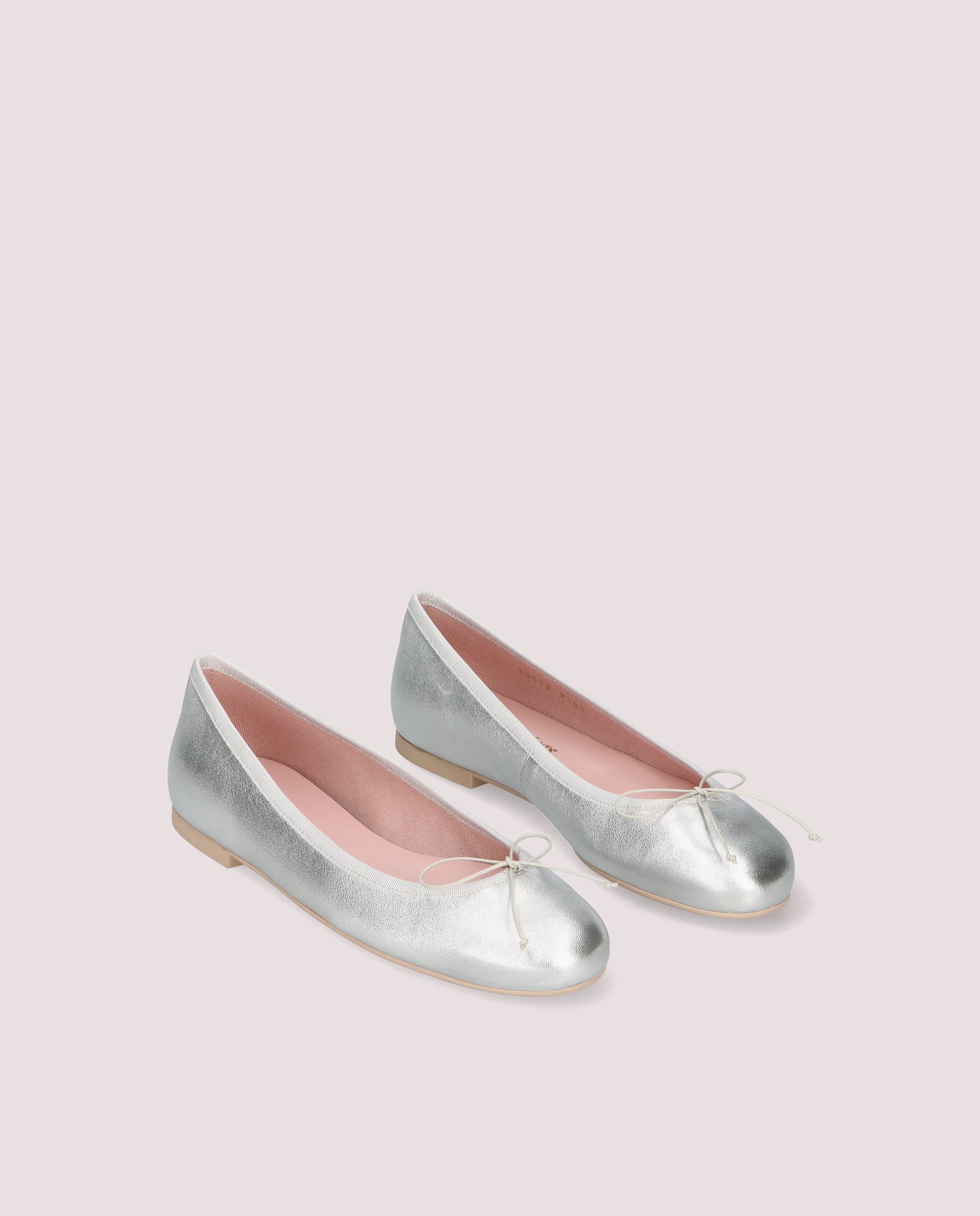 Nicole ballerina in soft silver metallic leather