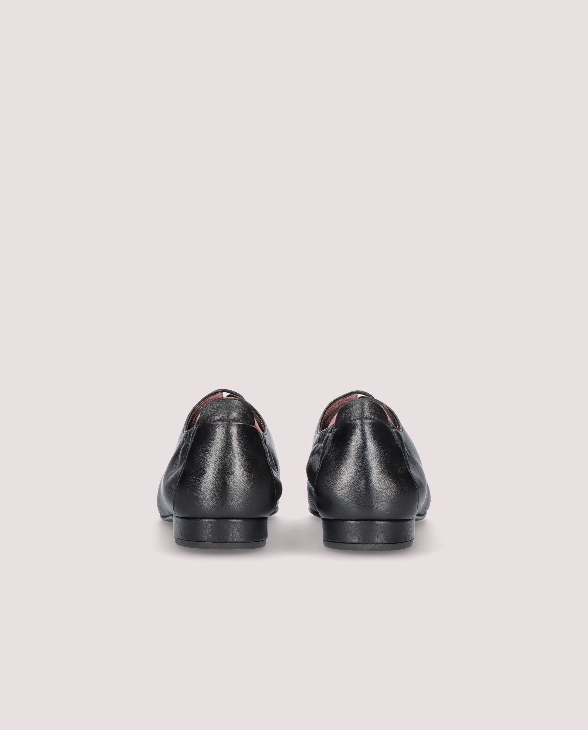 Zapatos Acordonados Clementine Negros Piel