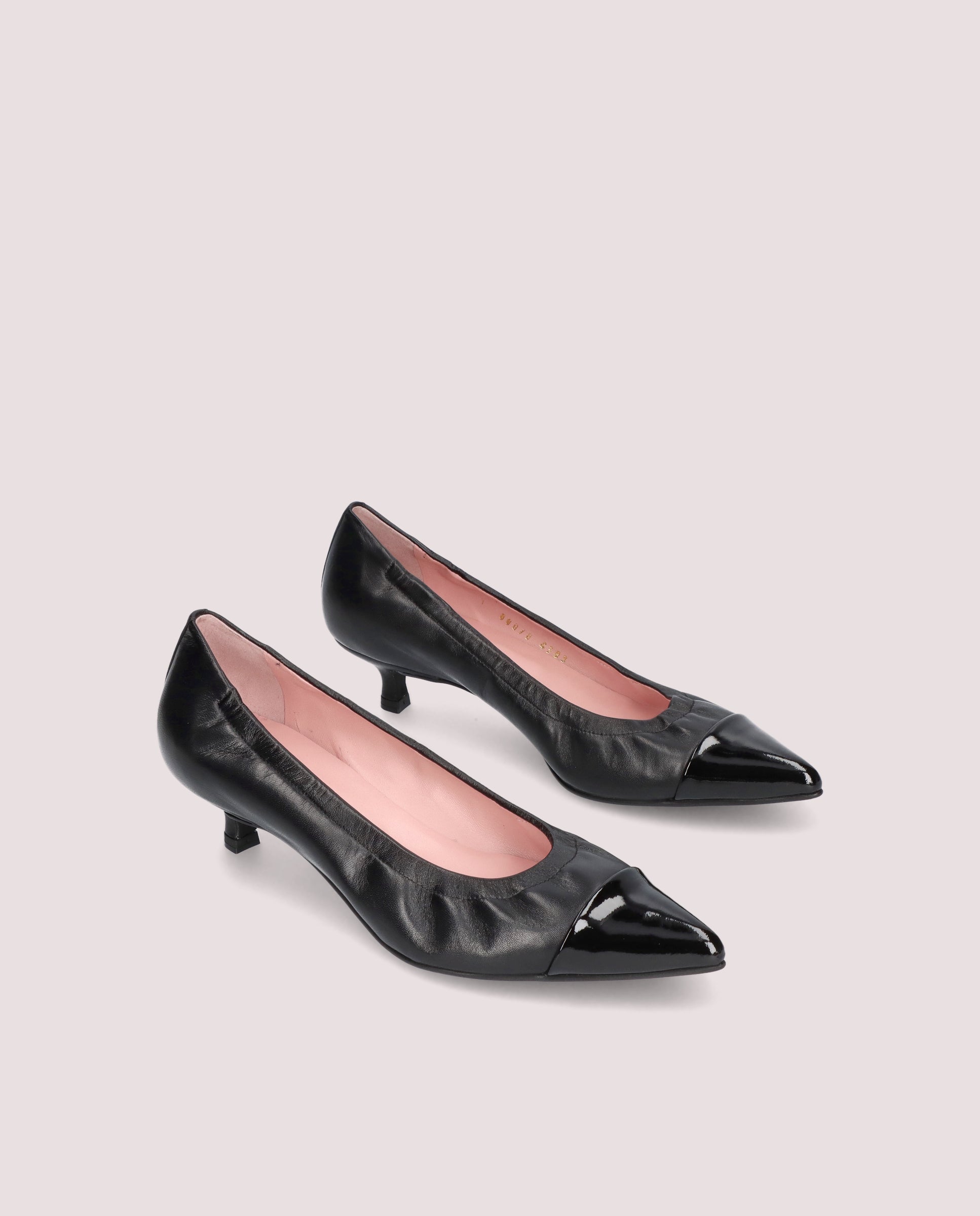 Kendall Salon BLACK LEATHER