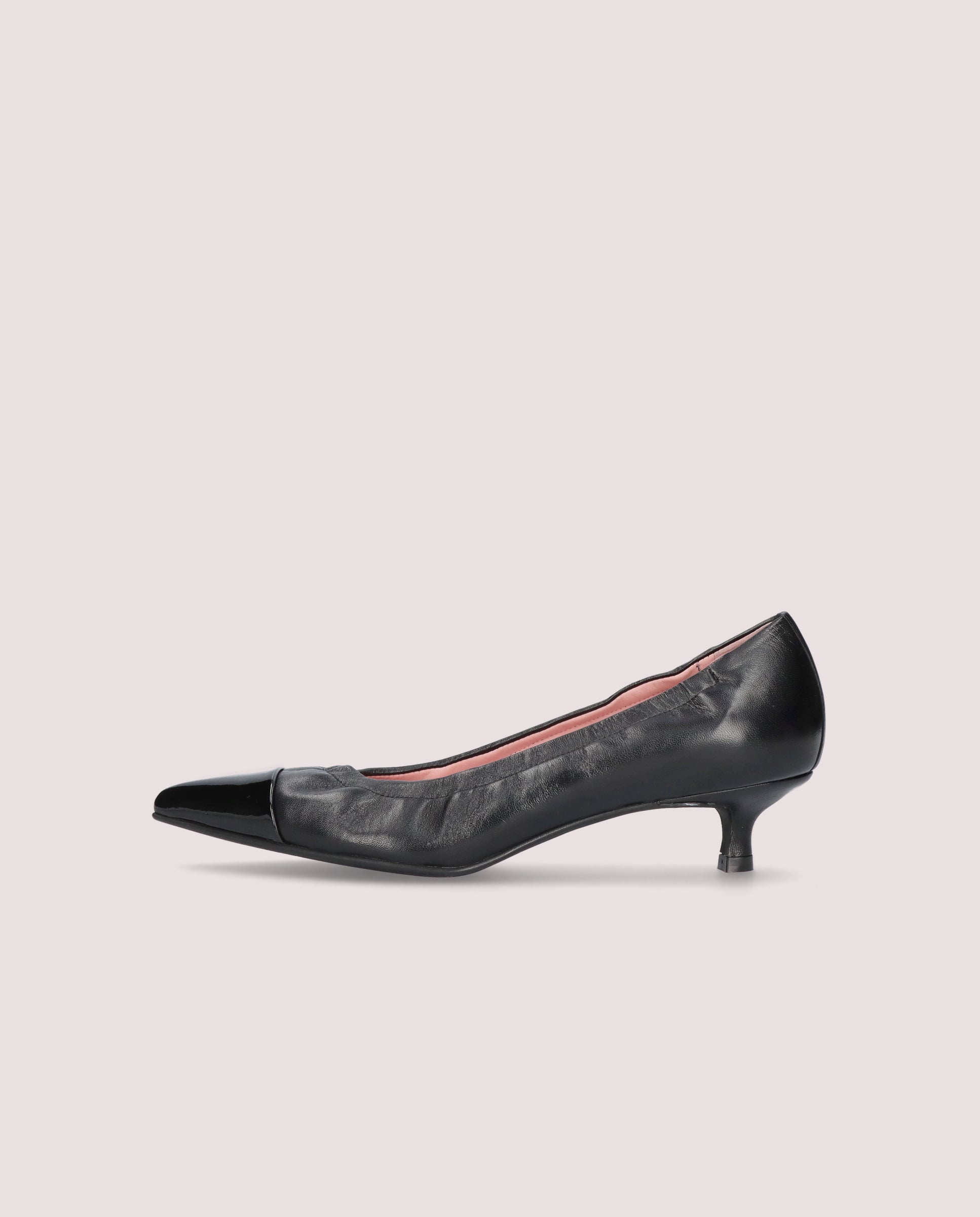 Kendall Salon BLACK LEATHER