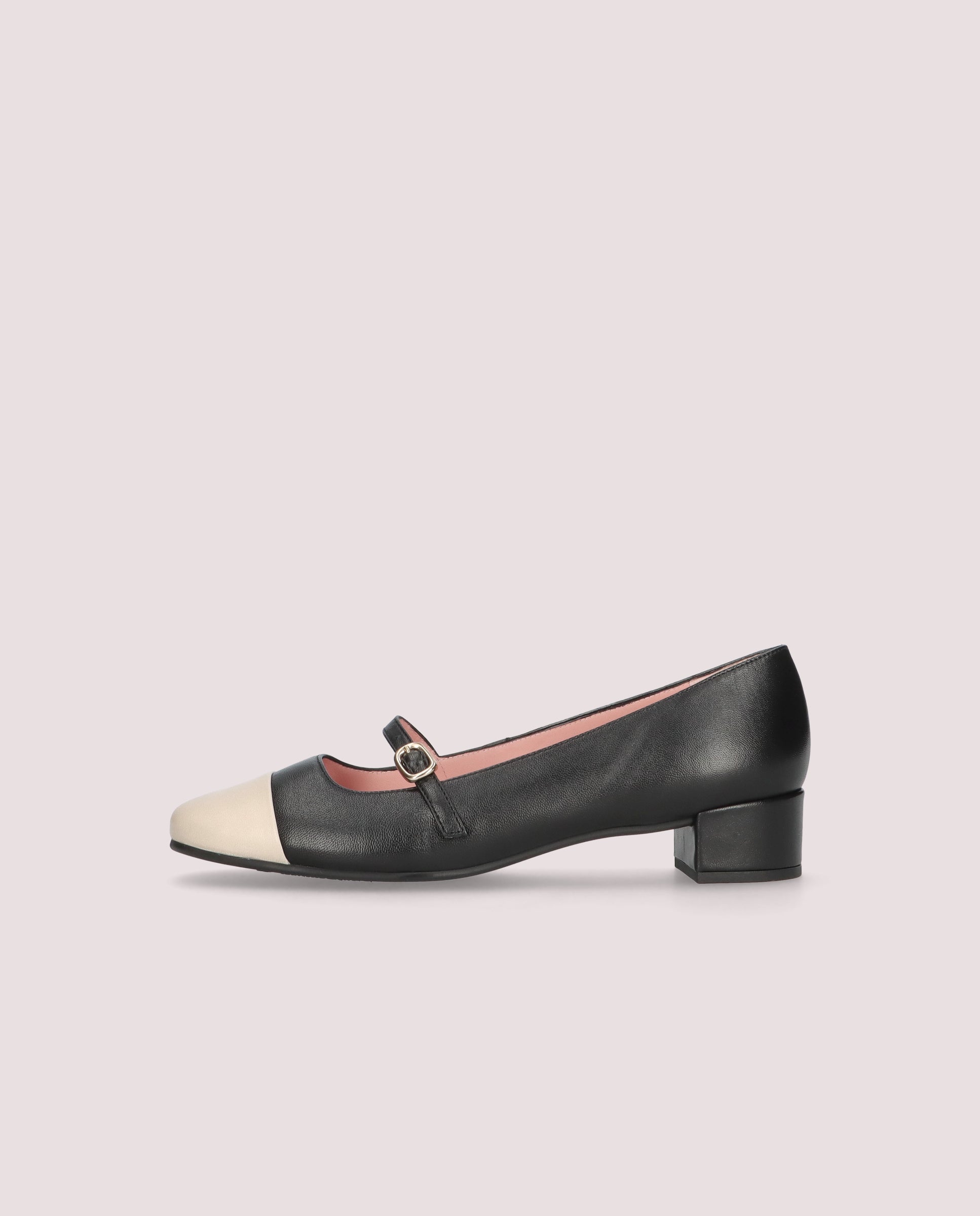 Salon Odette SCHWARZ LEDER