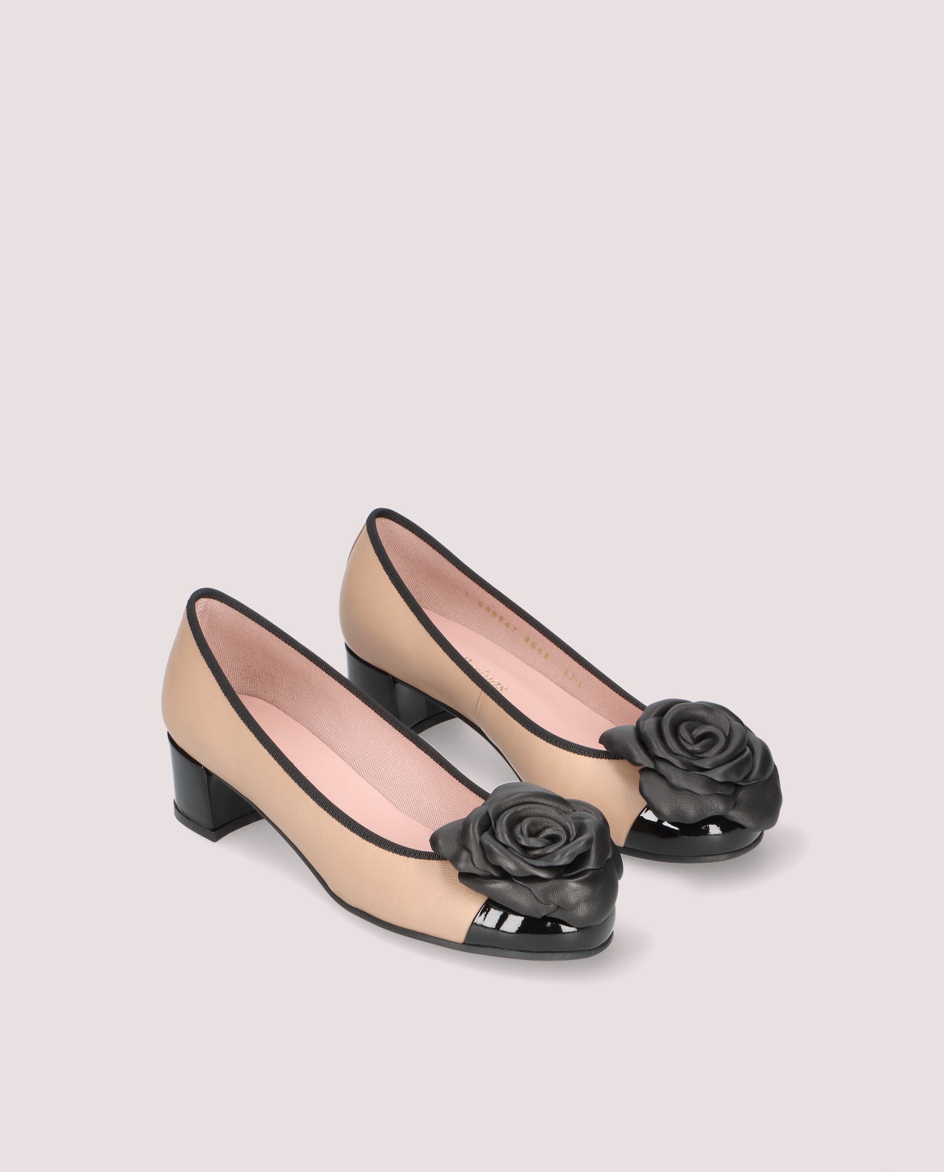 Imagen de Salon Joanna Beiges Piel por PrettyBallerinas