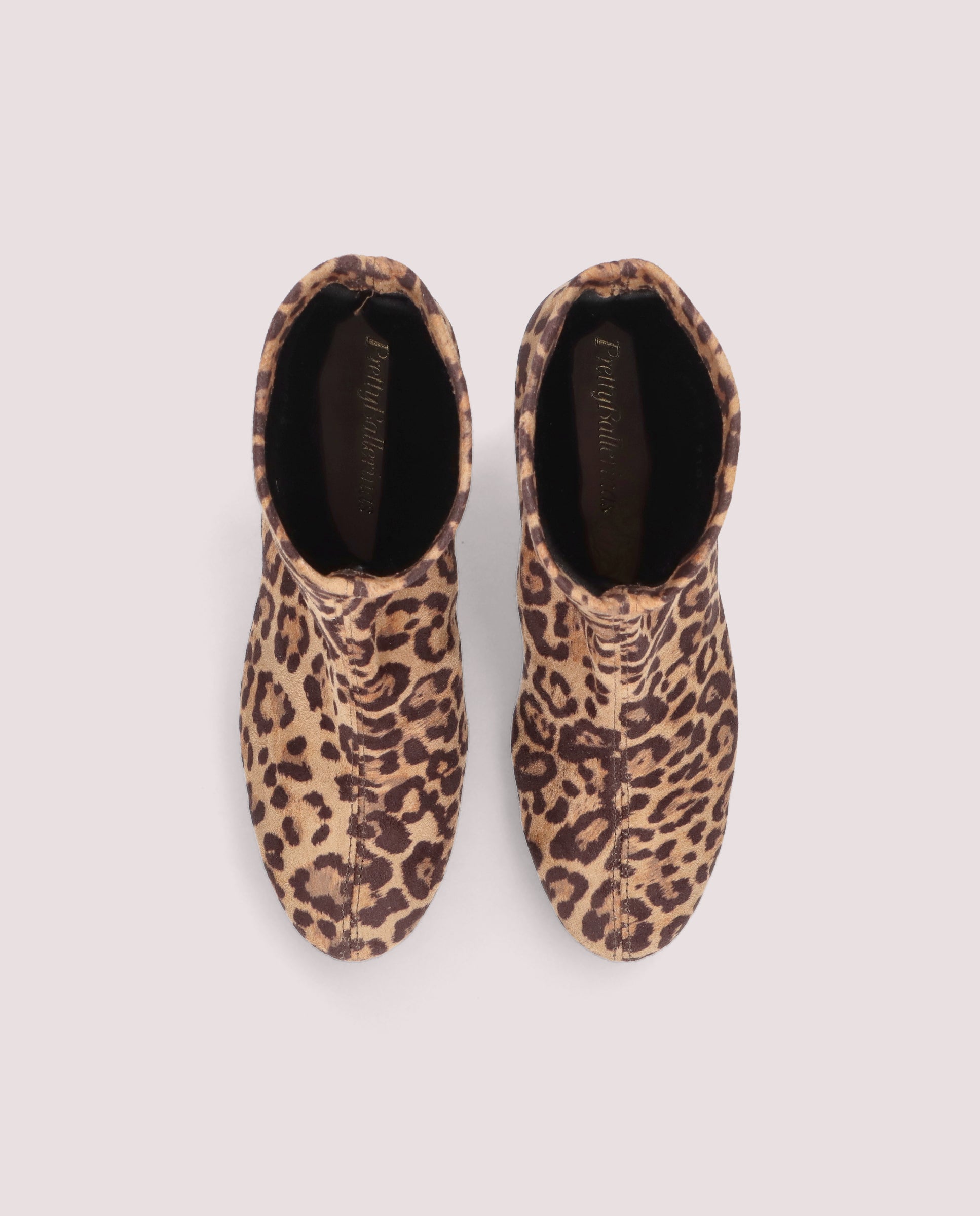 Vista alternativa de Botines Jendayi Beiges Tejidos por PrettyBallerinas