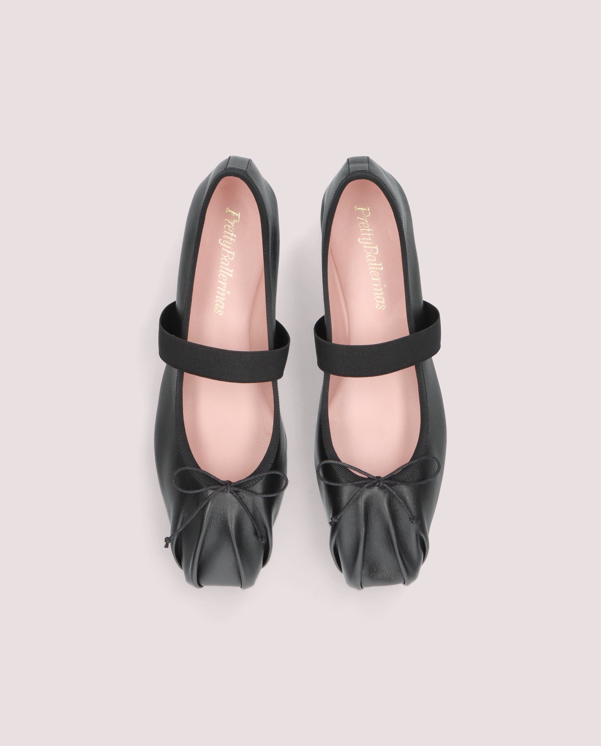 Vue alternative de Ballerines en cuir noir Camille par PrettyBallerinas