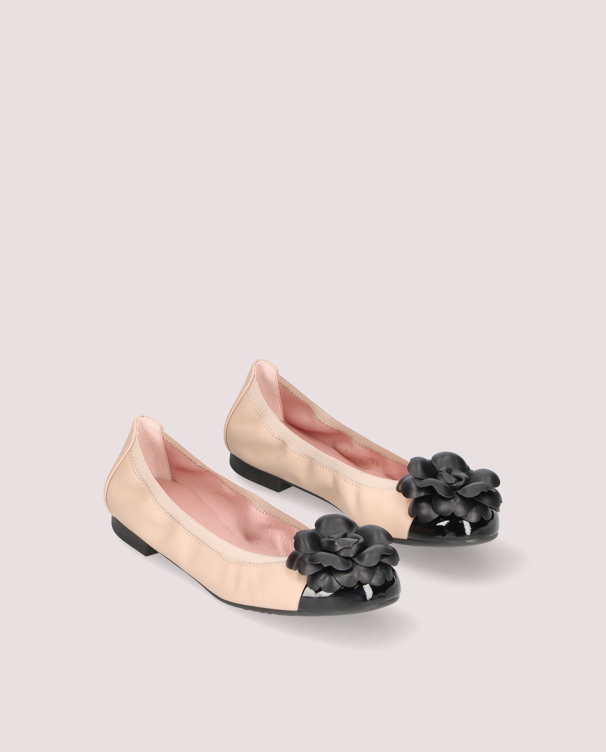 Image de Ballerines en cuir beige Shirley par PrettyBallerinas