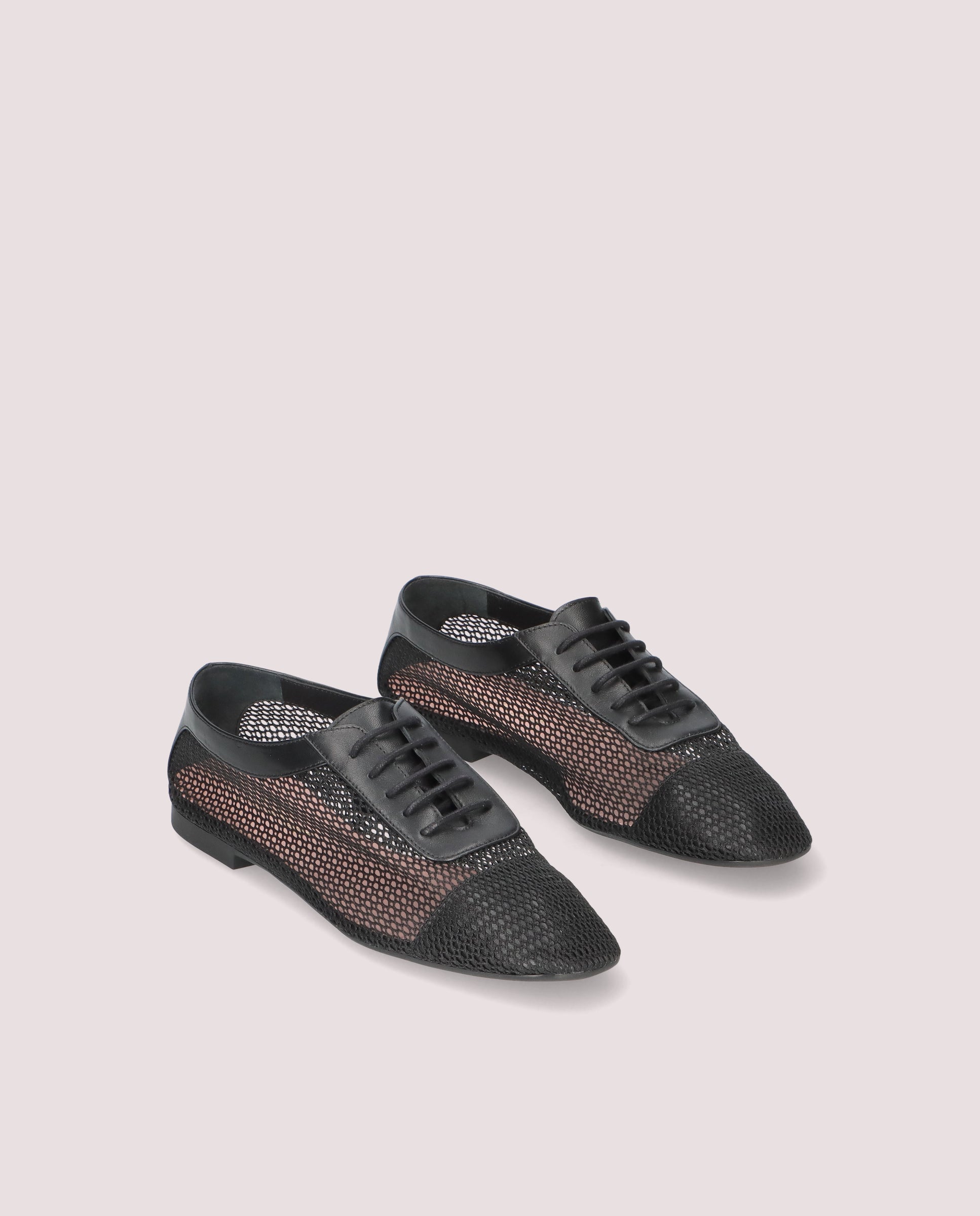 Imagen de Zapatos Acordonados Carla Negros Red por PrettyBallerinas