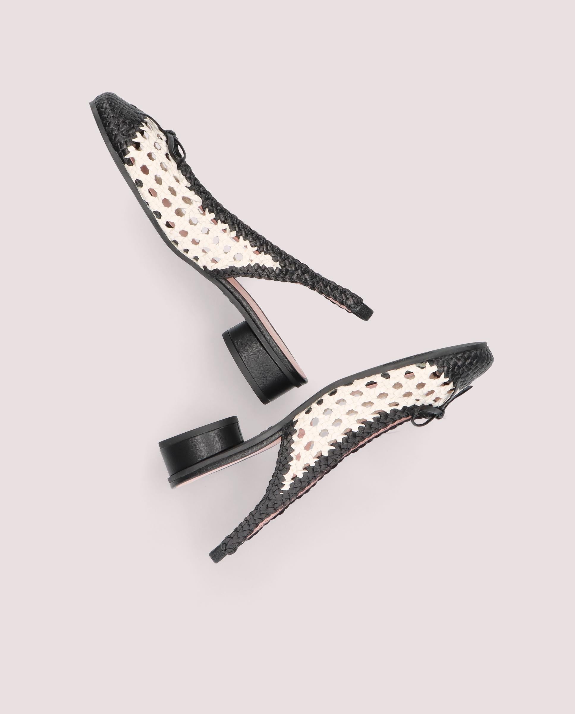 Salon Odette Negros Piel