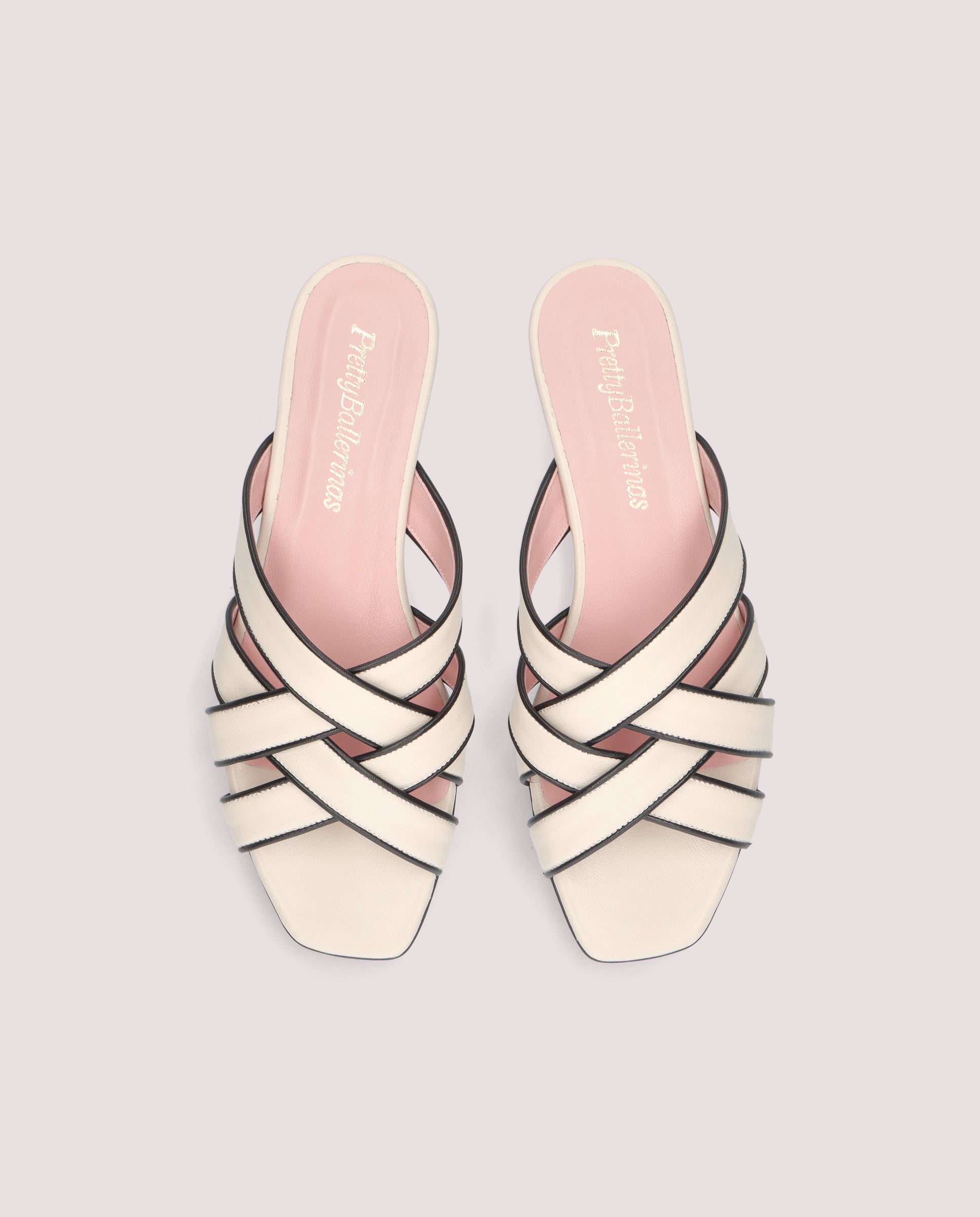 Vista alternativa de Sandalias Isla Blancos Piel por PrettyBallerinas