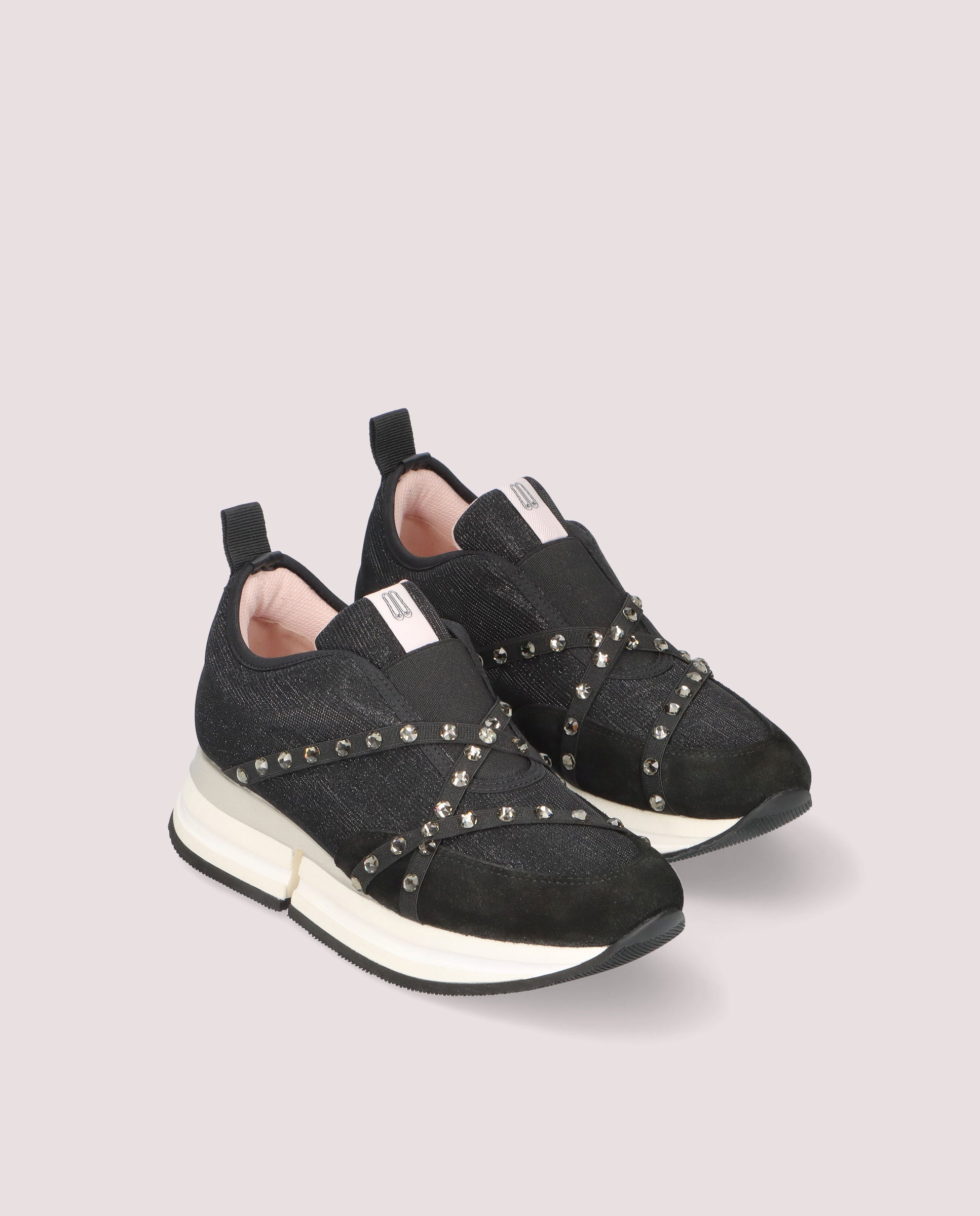 Imagen de Deportivos Christy Negros Tejidos metalizados por PrettyBallerinas