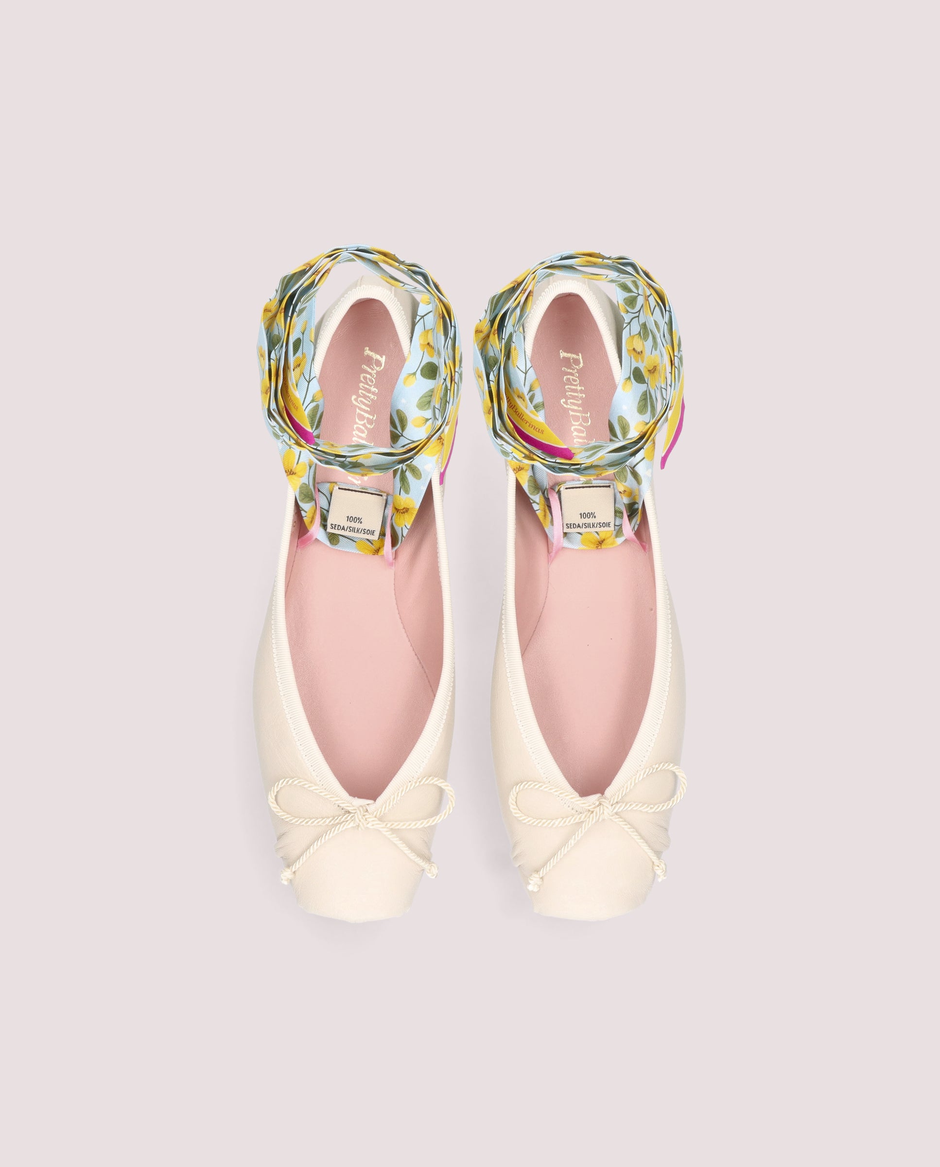 Vue alternative de Ballerines en cuir Kristen Blancos par PrettyBallerinas