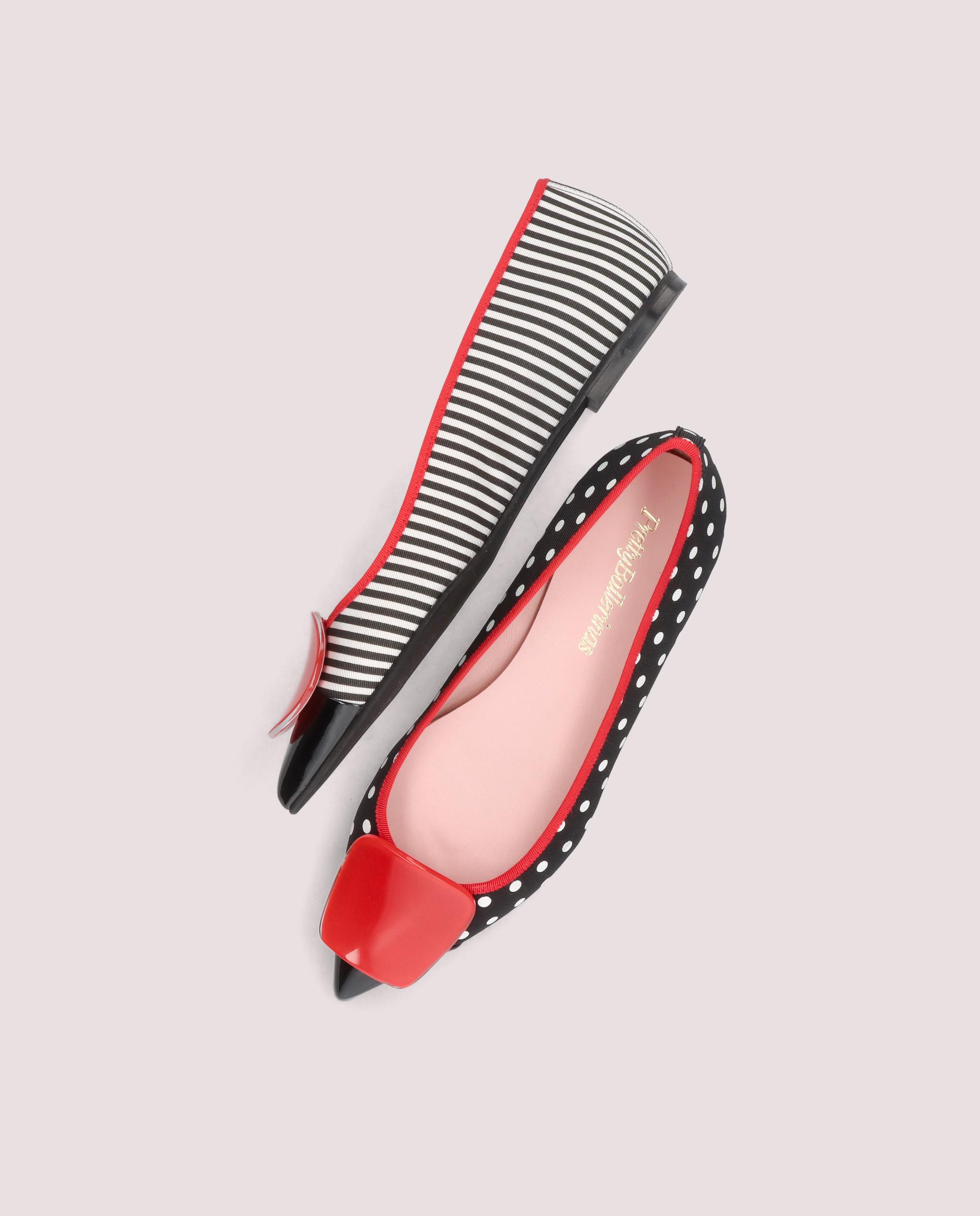 Paris ballerina in textile