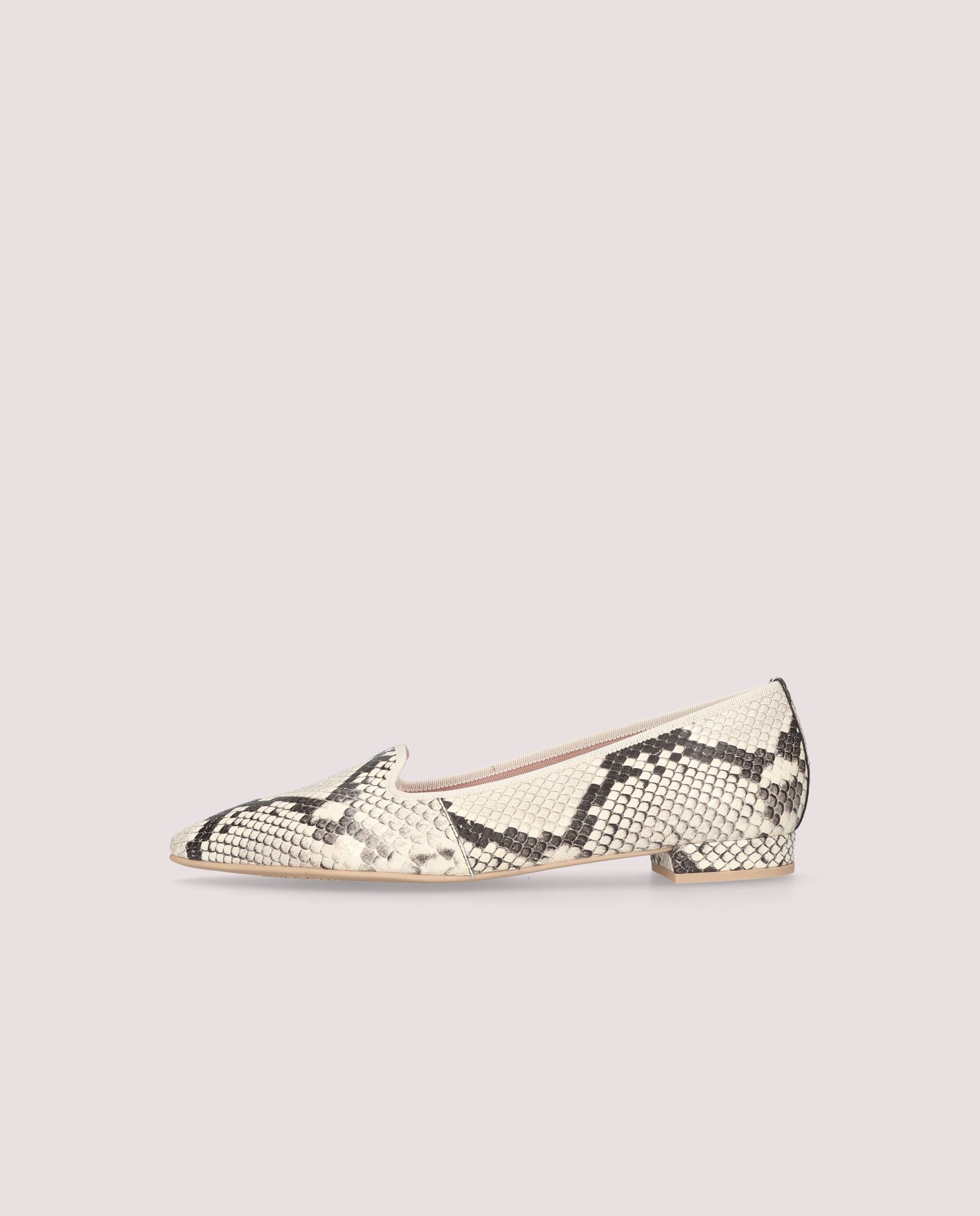 Loafer Elise in snake printed leather