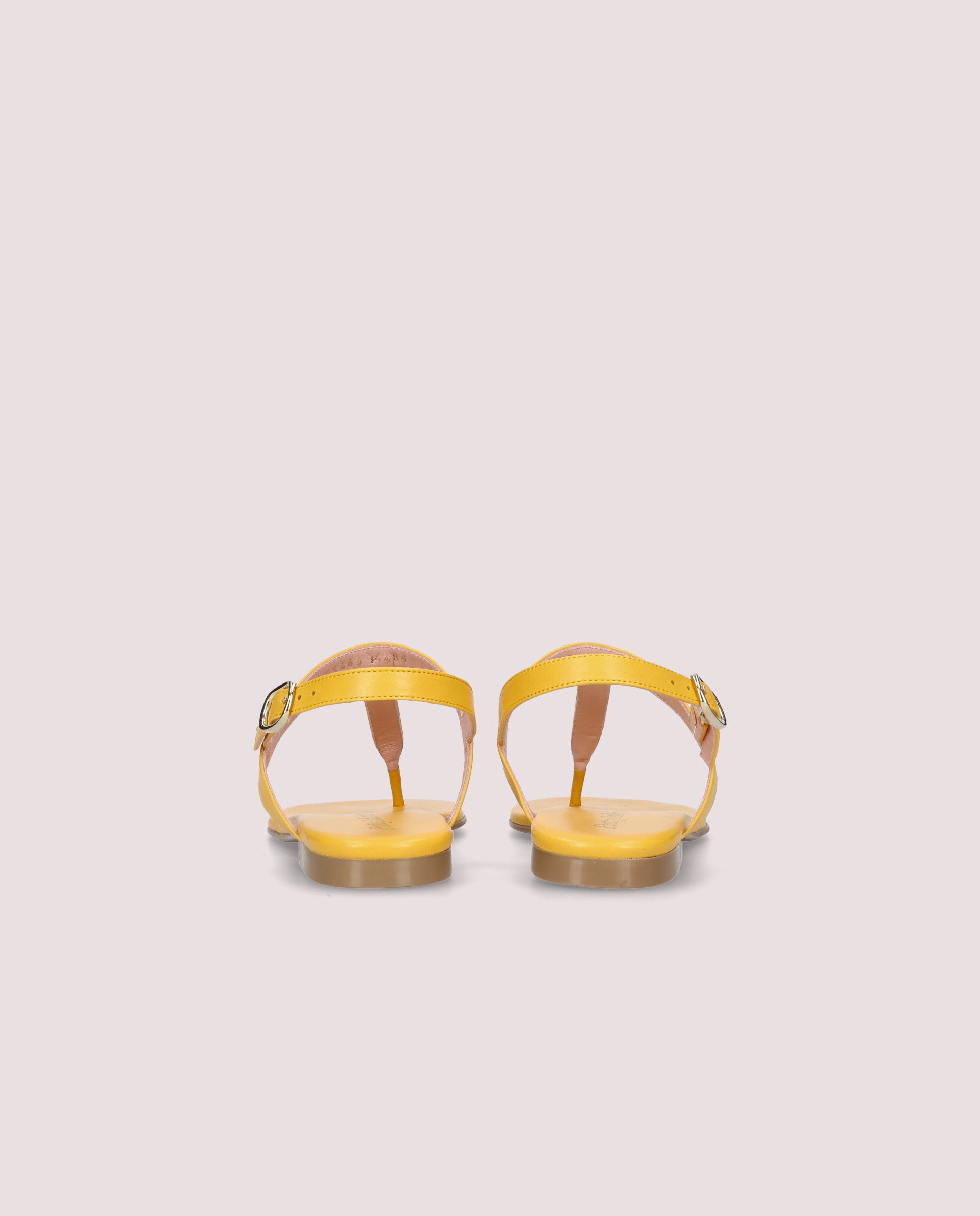 Judy sandal aus zartgelbem leder