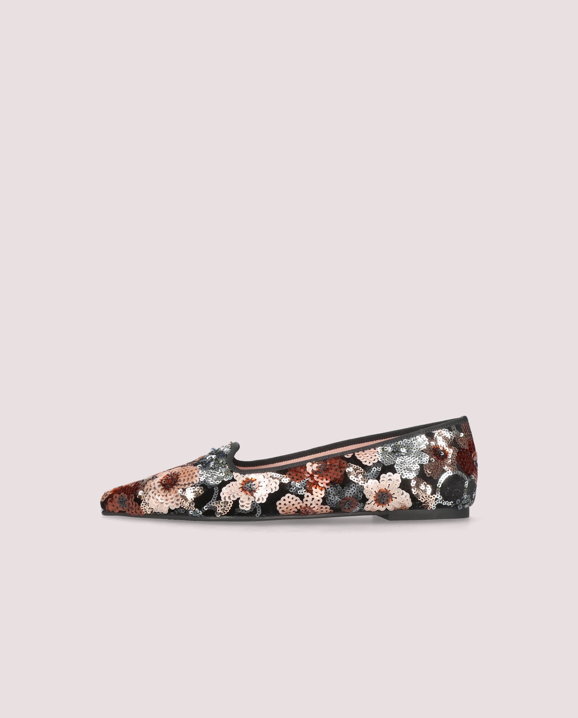 Paris Loafer in black velvet