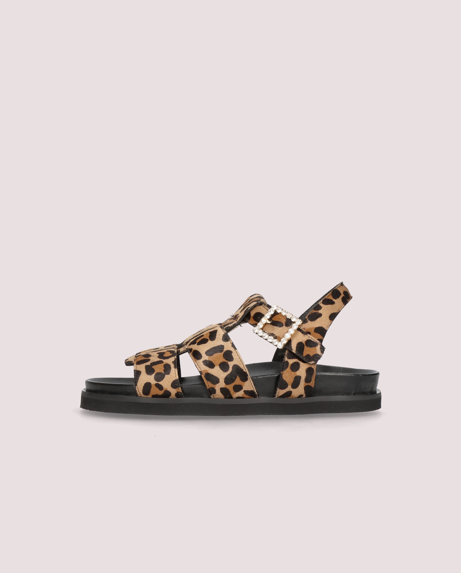 Belle Sandal in leopard printed poni