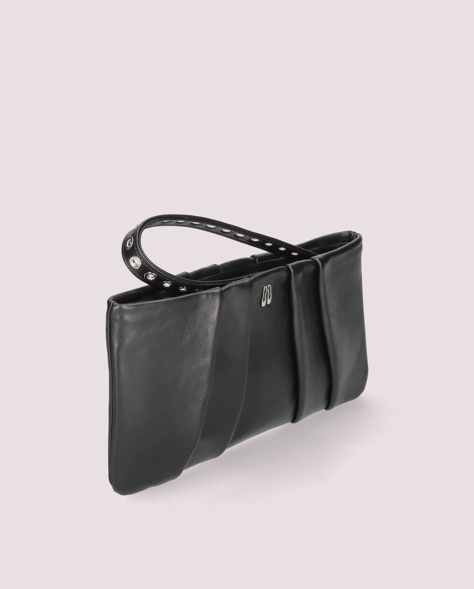 Bolsas Pretas de Pele