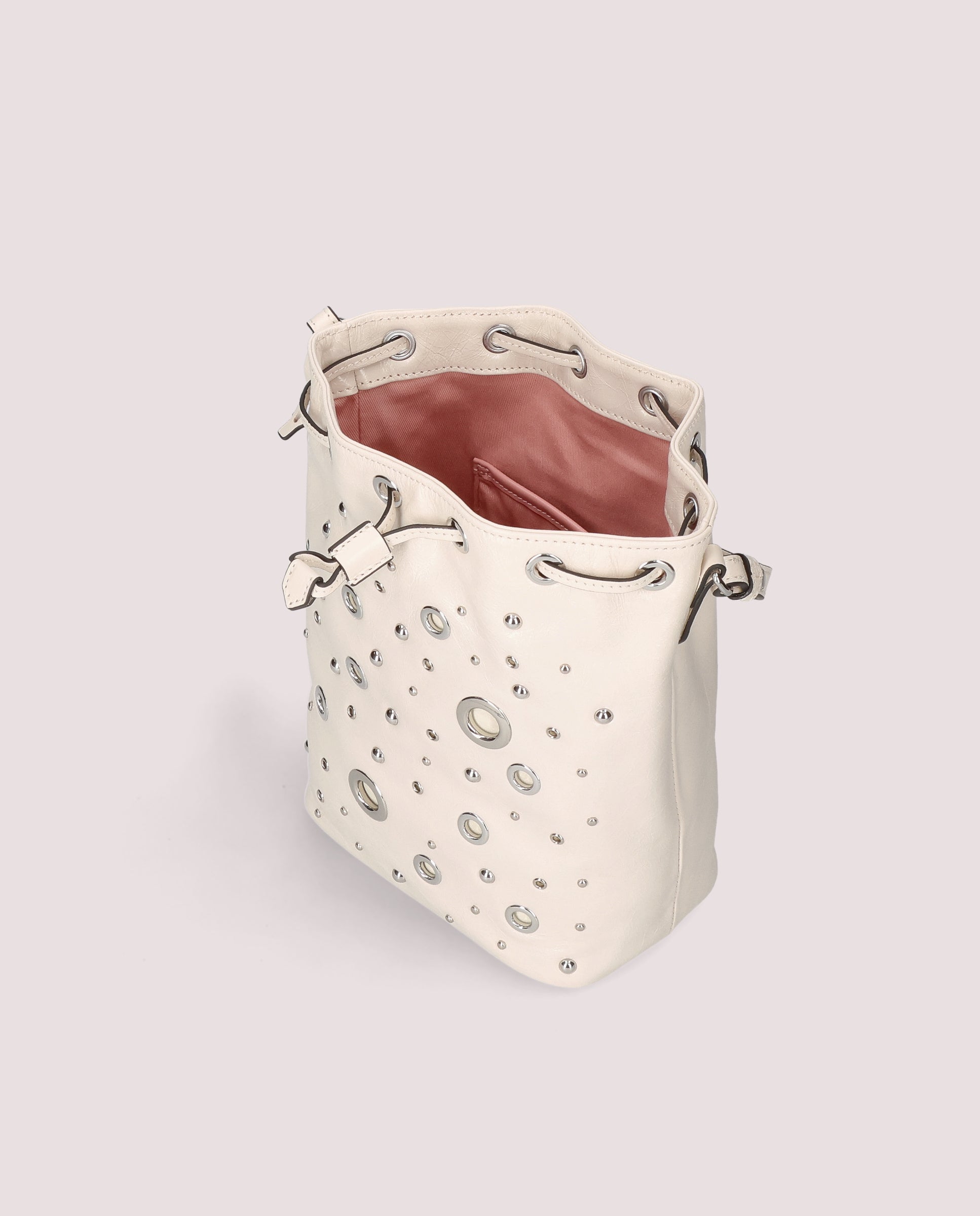 Weiße Lackhandtaschen