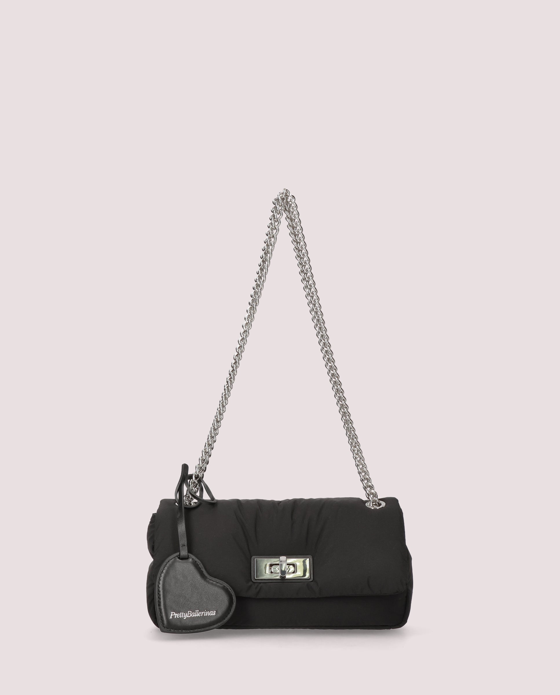 Schwarze gewebte Taschen