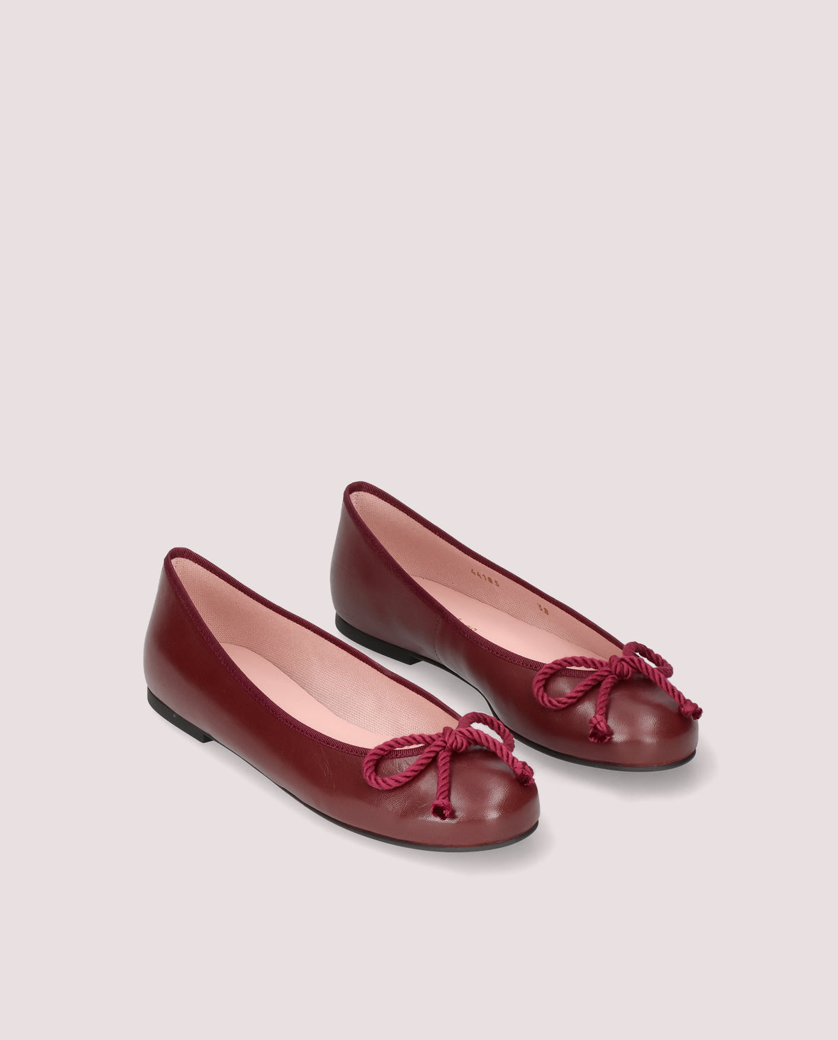 Bild von Rosario ballerina in pflaumenfarbenem Leder von PrettyBallerinas