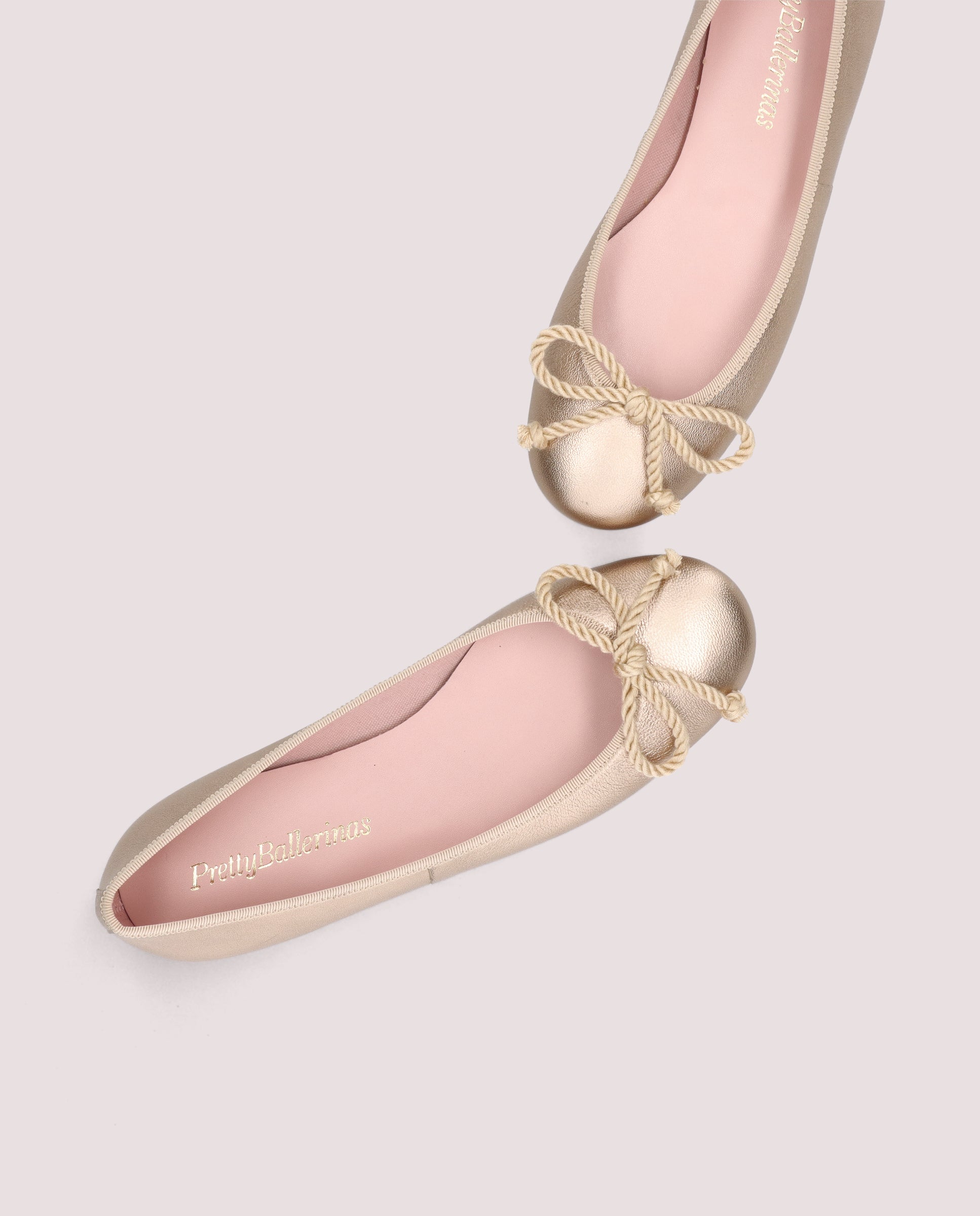 Ballerines en cuir métallisé doré Rosario
