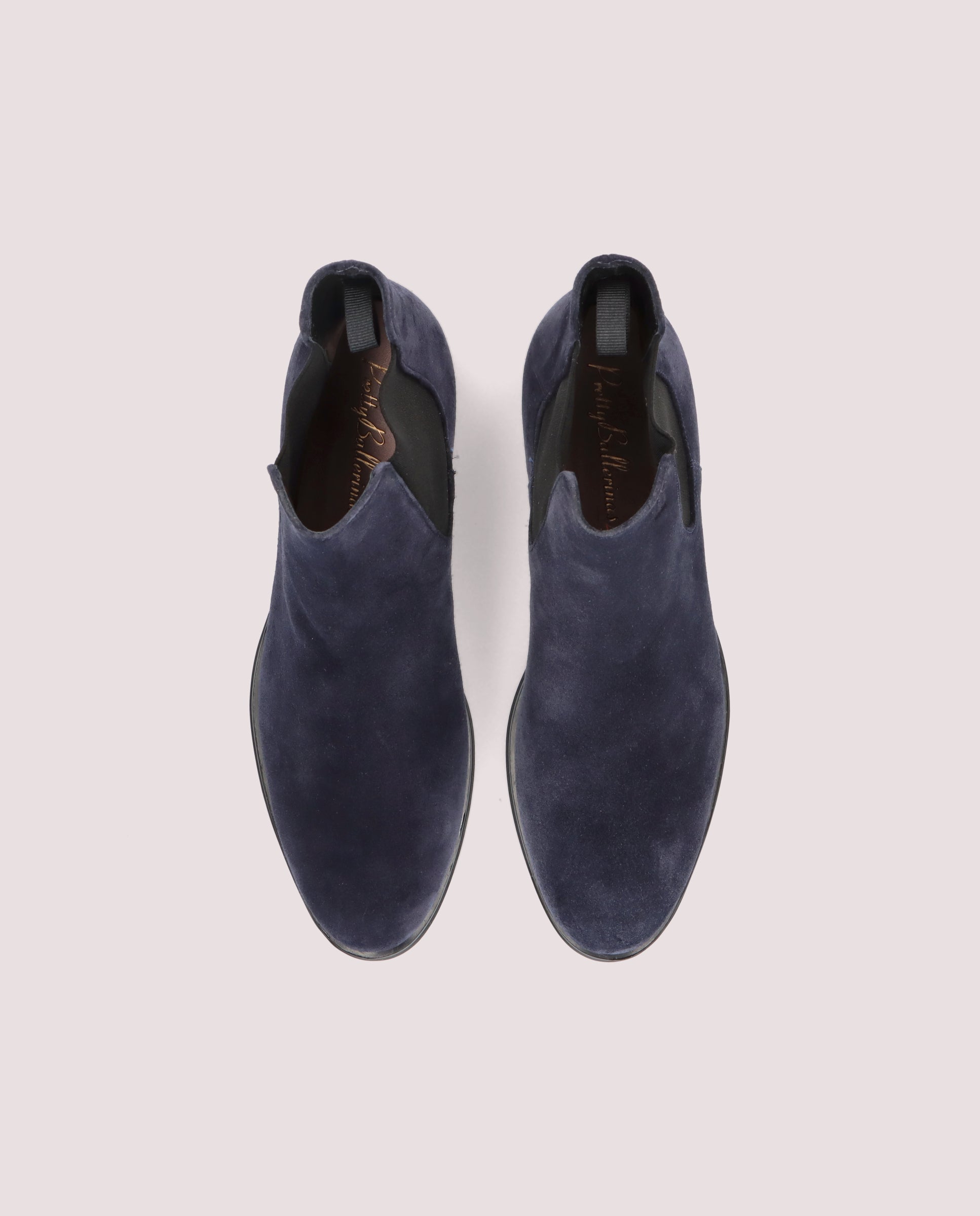 Vista alternativa de Botines Pat en ante azul marino por PrettyBallerinas