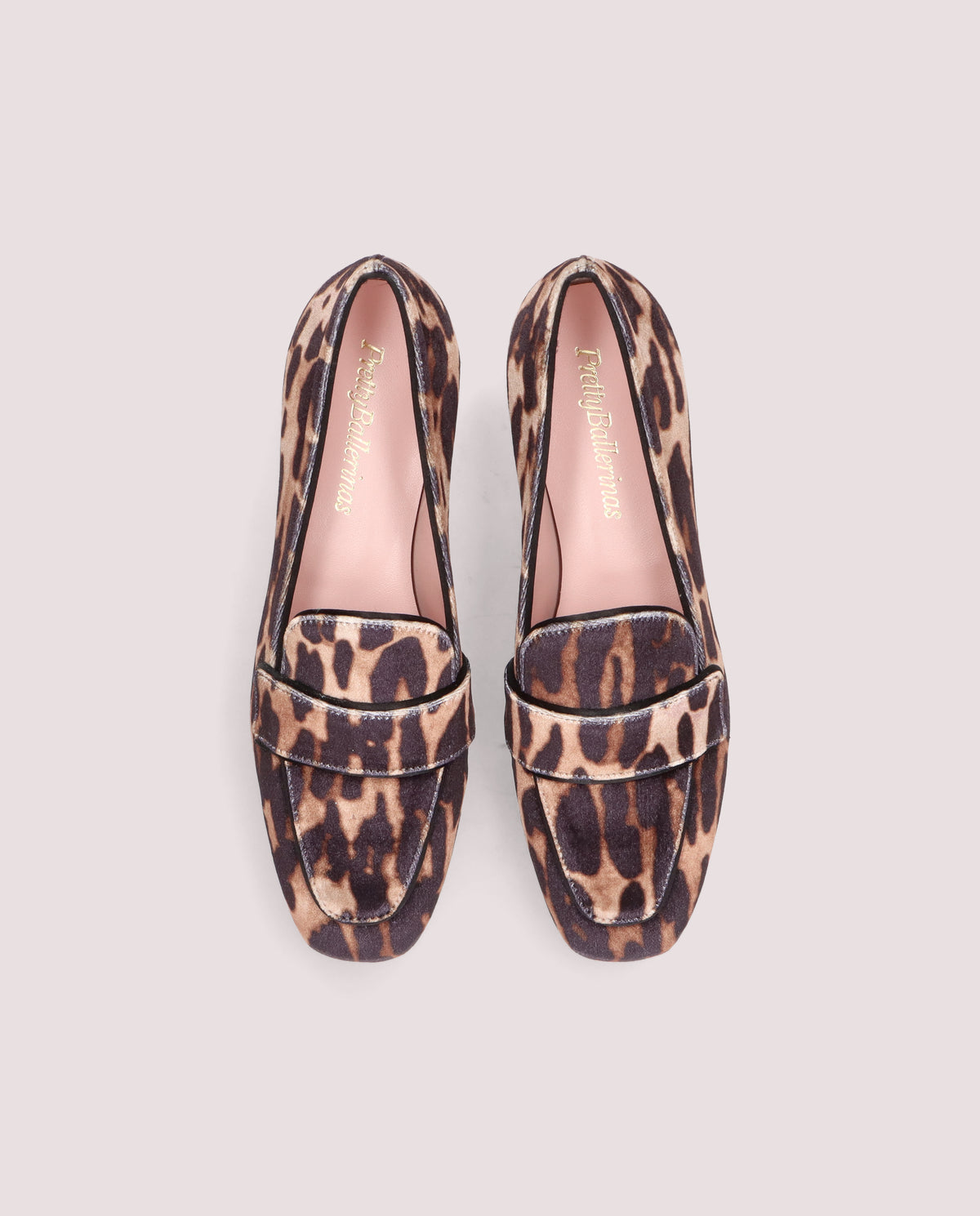 Alternative view of Loafer Carla in leopard printed velvet by PrettyBallerinas