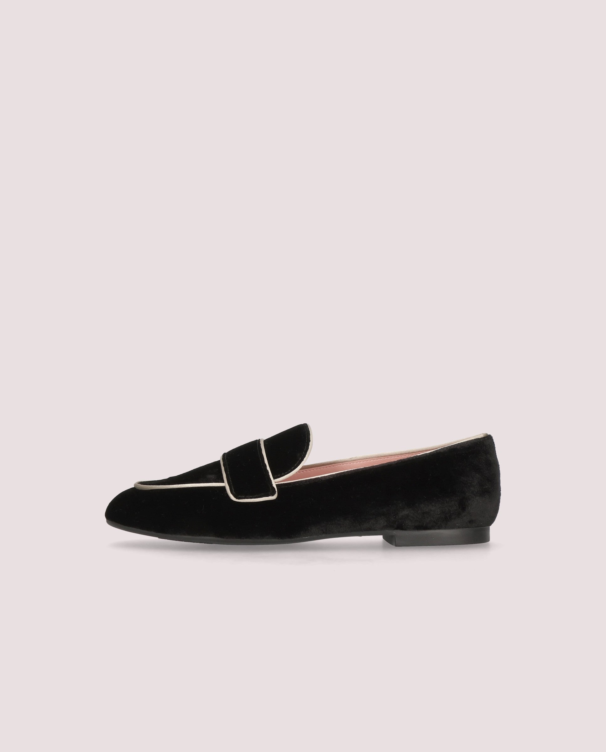 Carla loafer in black velvet