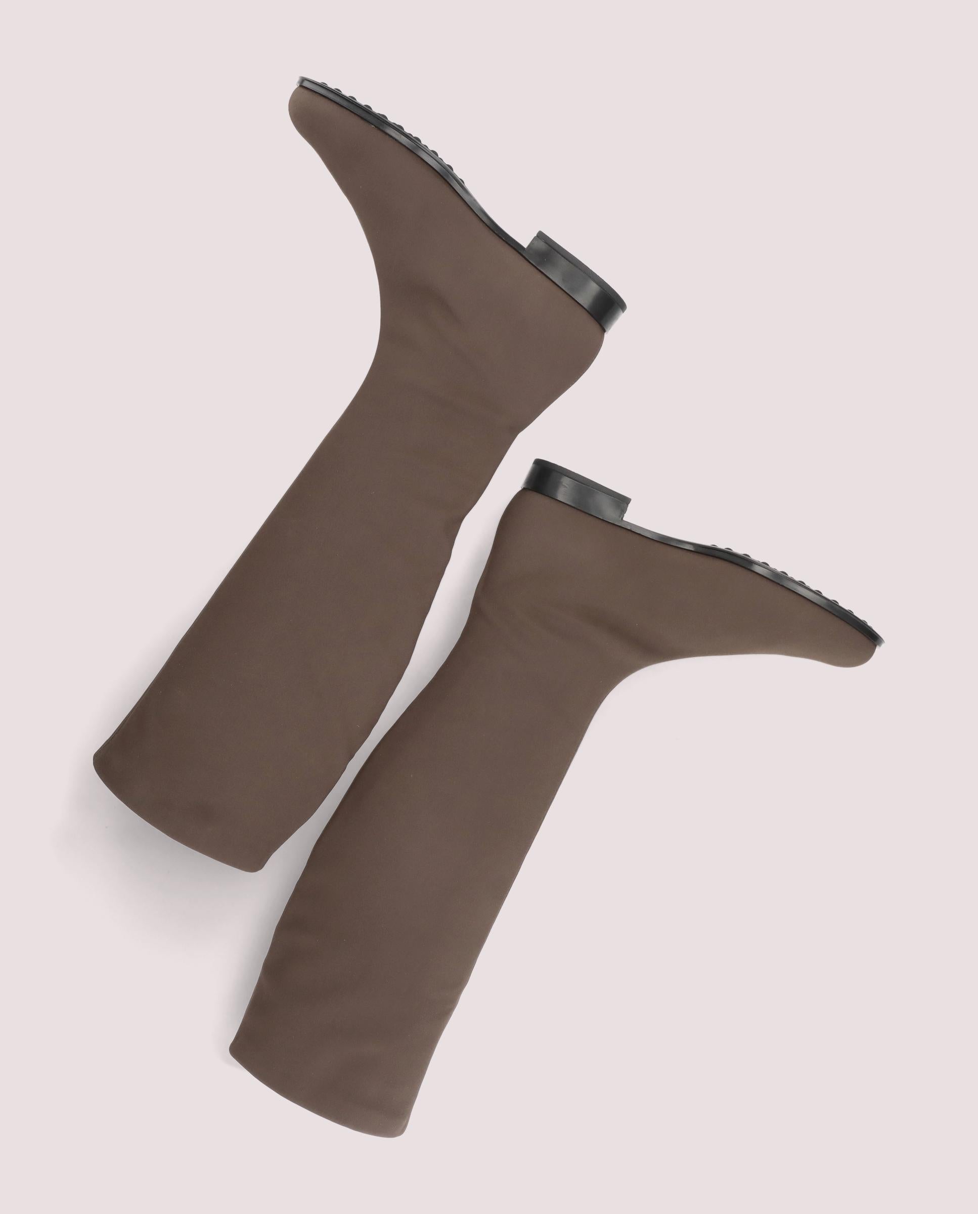 Botas Pat Marrones Tejidos