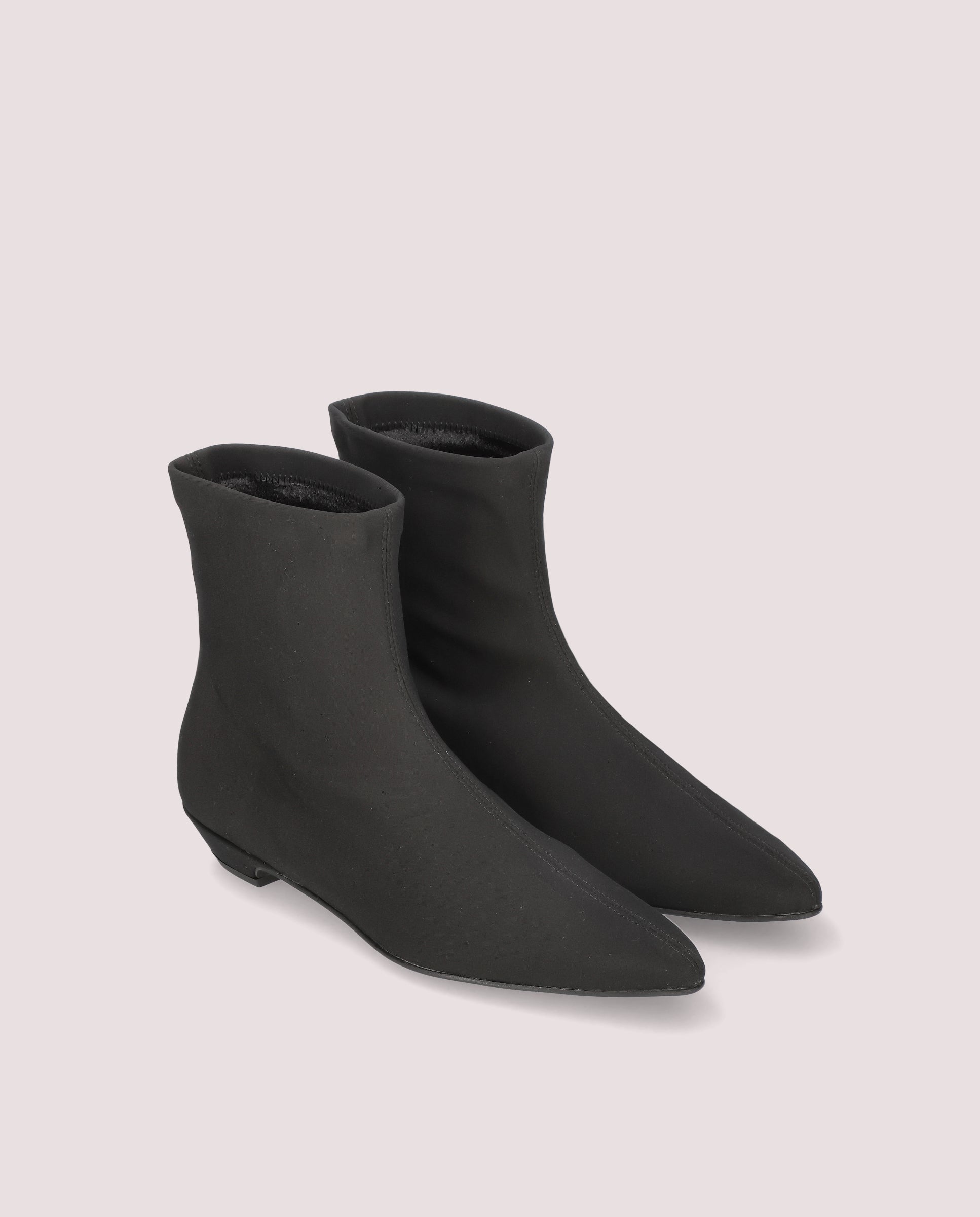 Bild von Botines Robin Negros Tejidos von PrettyBallerinas