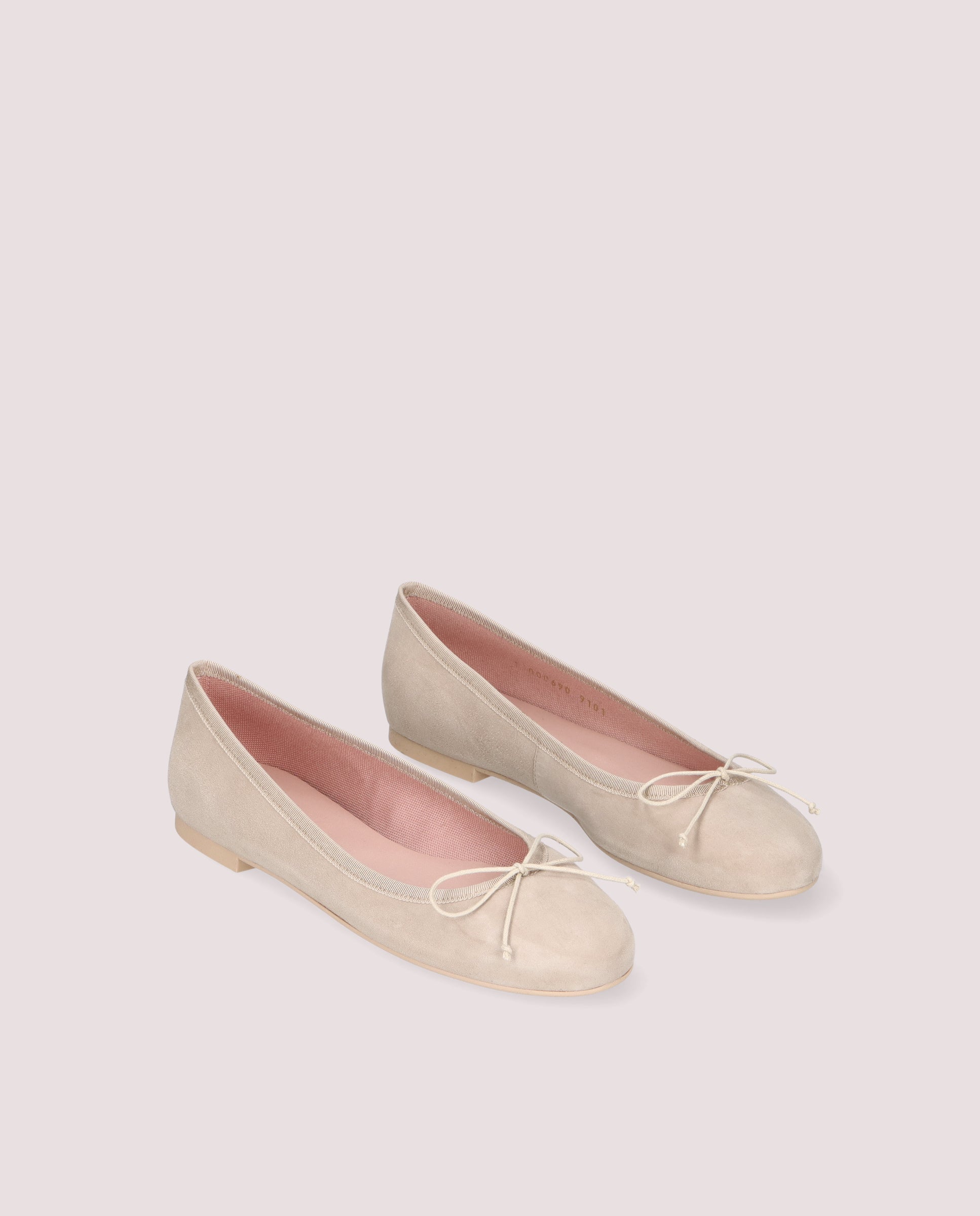 Nicole ballerina in soft peach suede