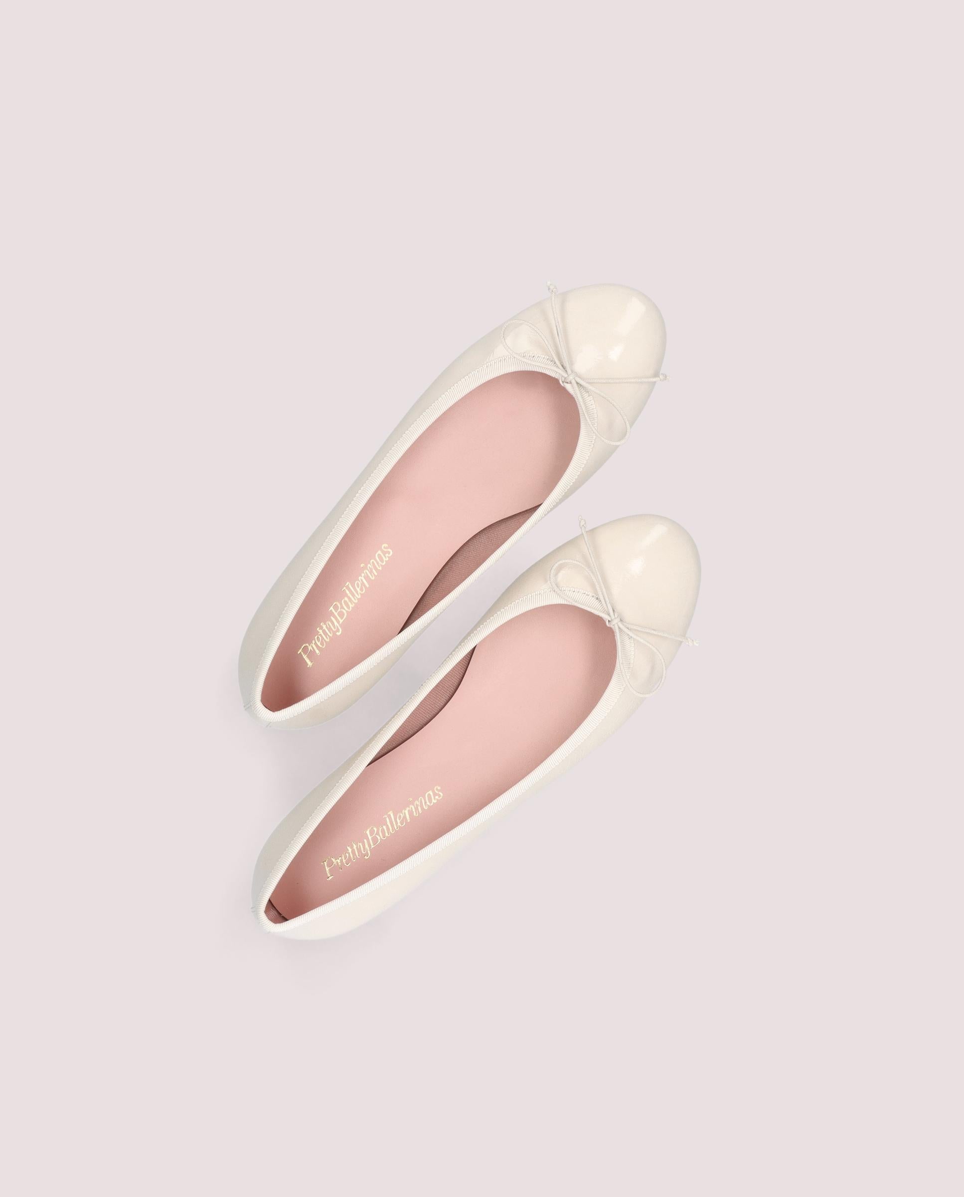 Nicole ballerina in ivory patent leather