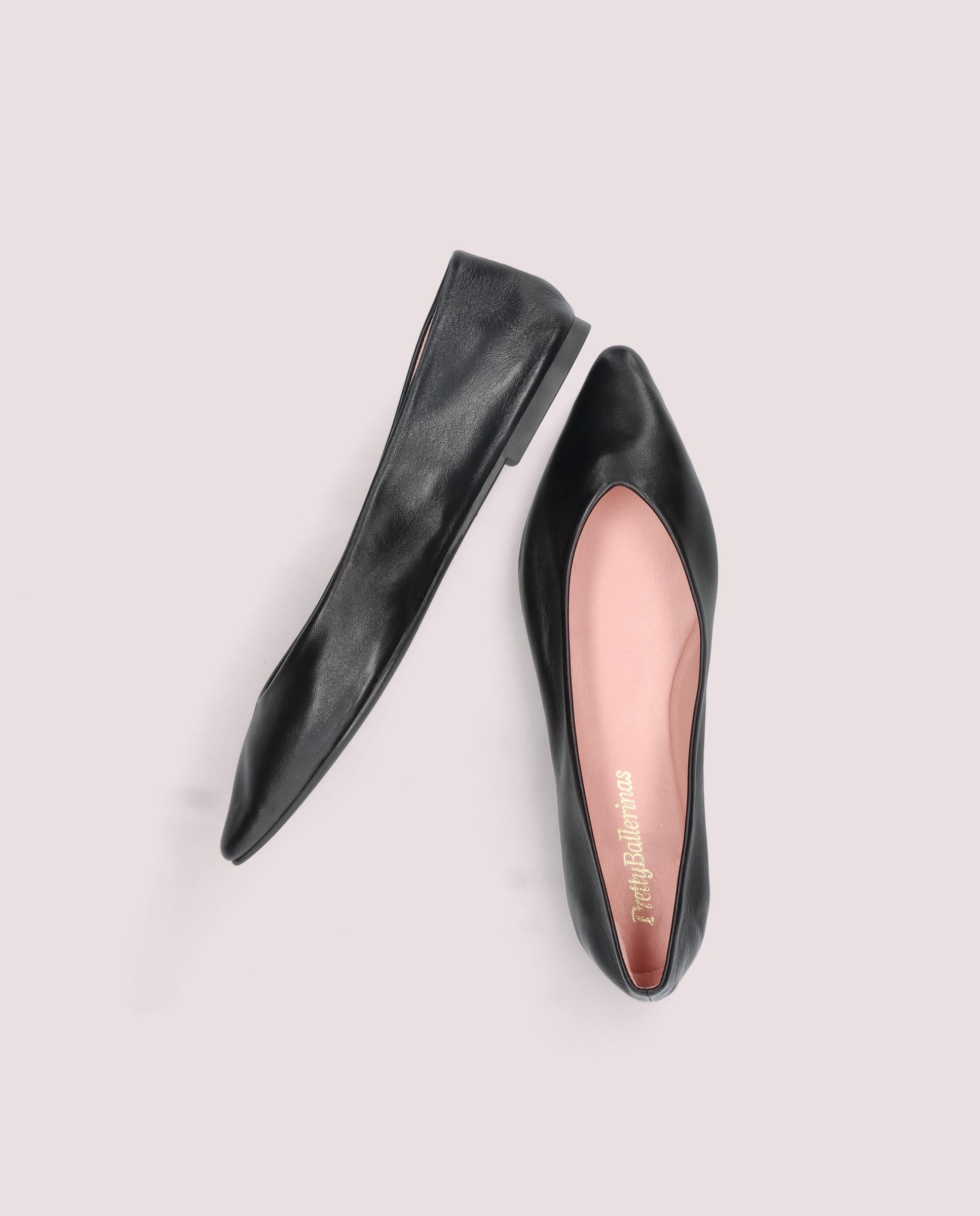 TYRA BLACK LEATHER Ballet Flats