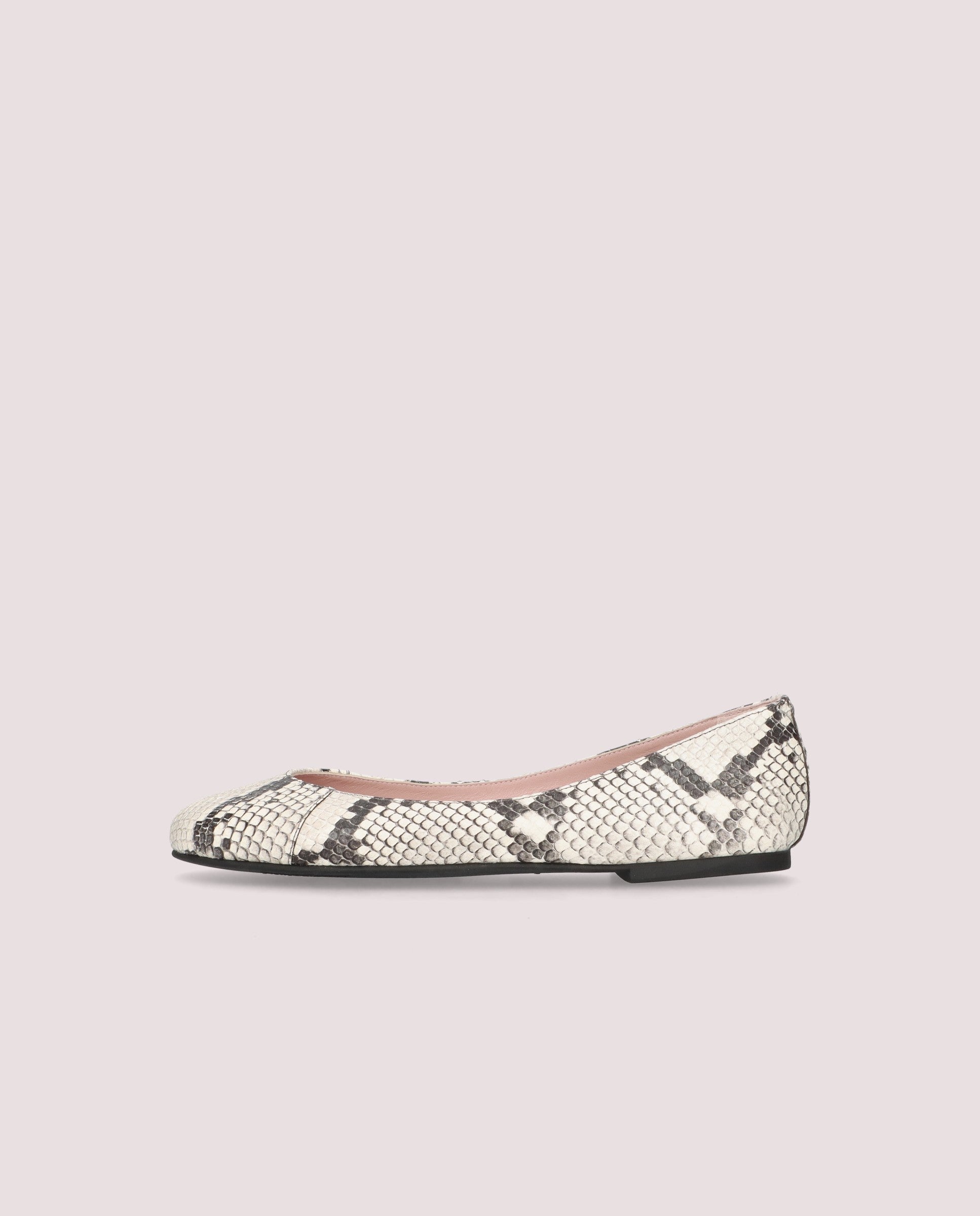 Rosario in snake printed leather