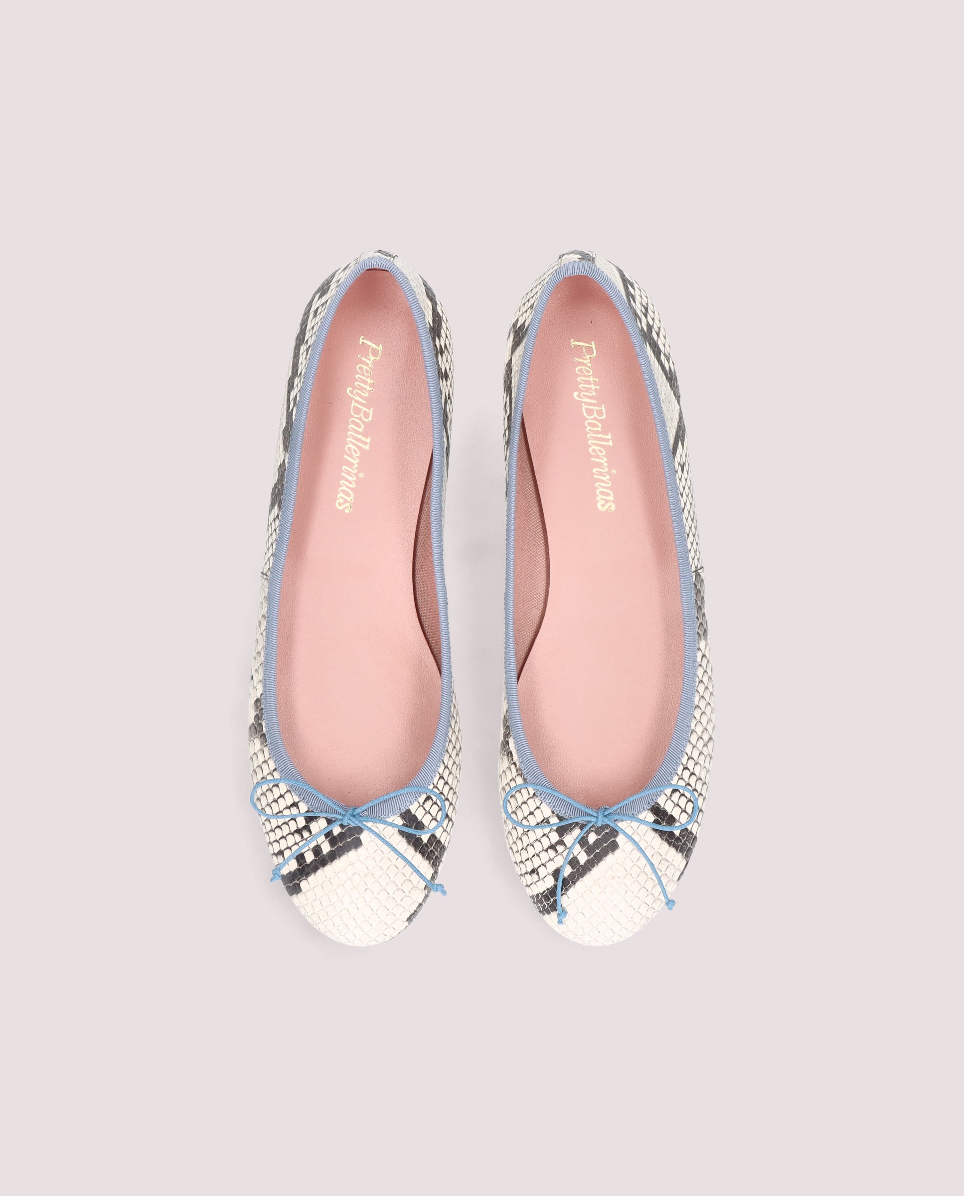 Nicole ballerina in snake printed leather