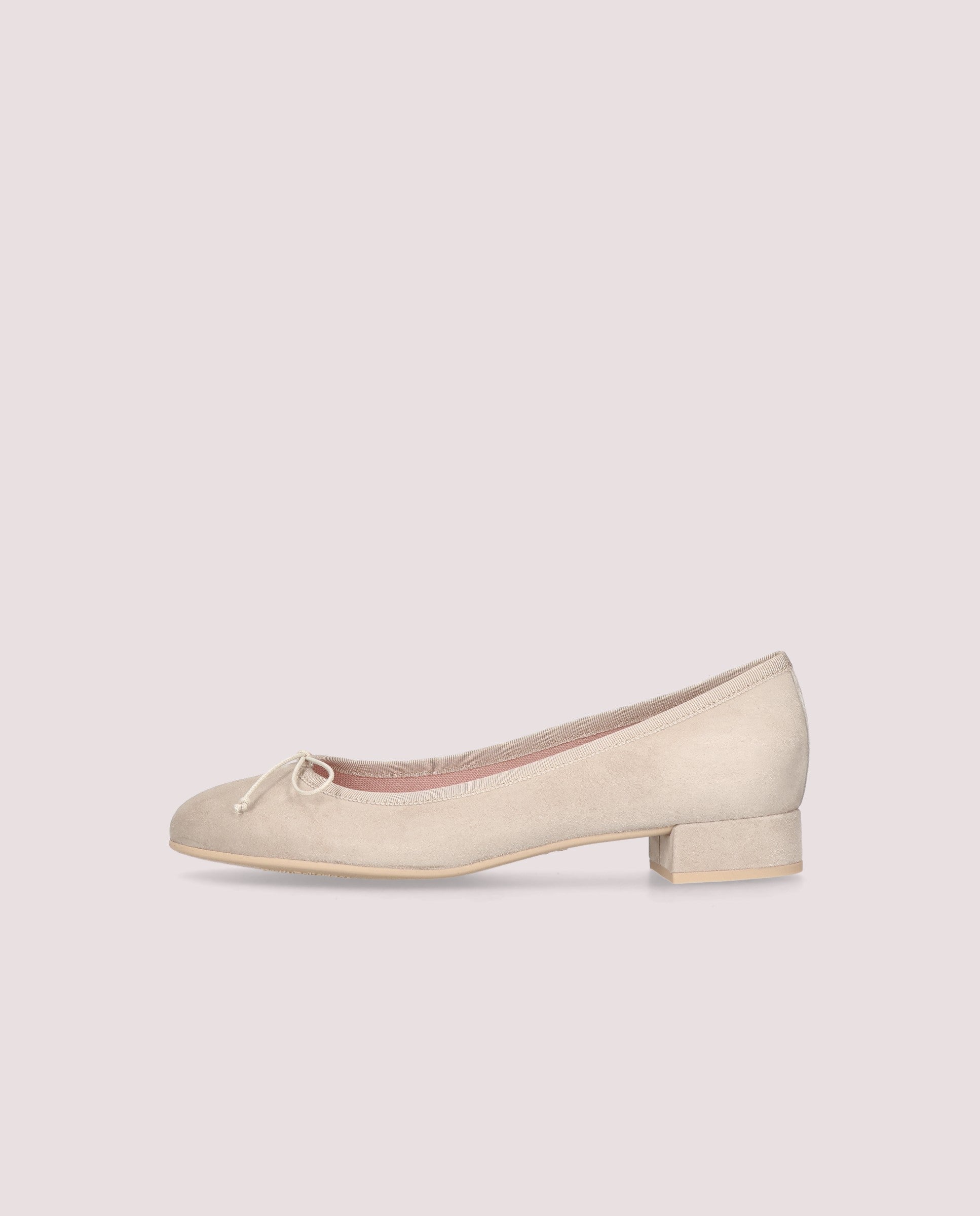 Gretschen ballerina in soft beige suede