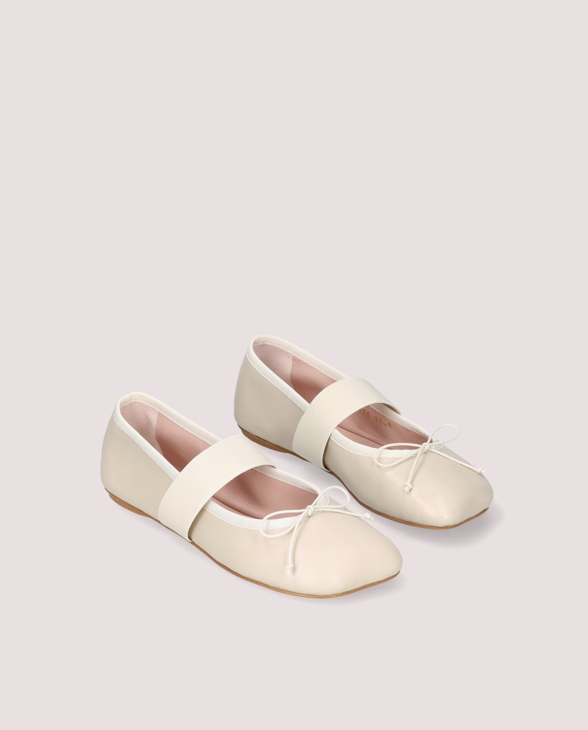 Yuma ballerina in beige leather