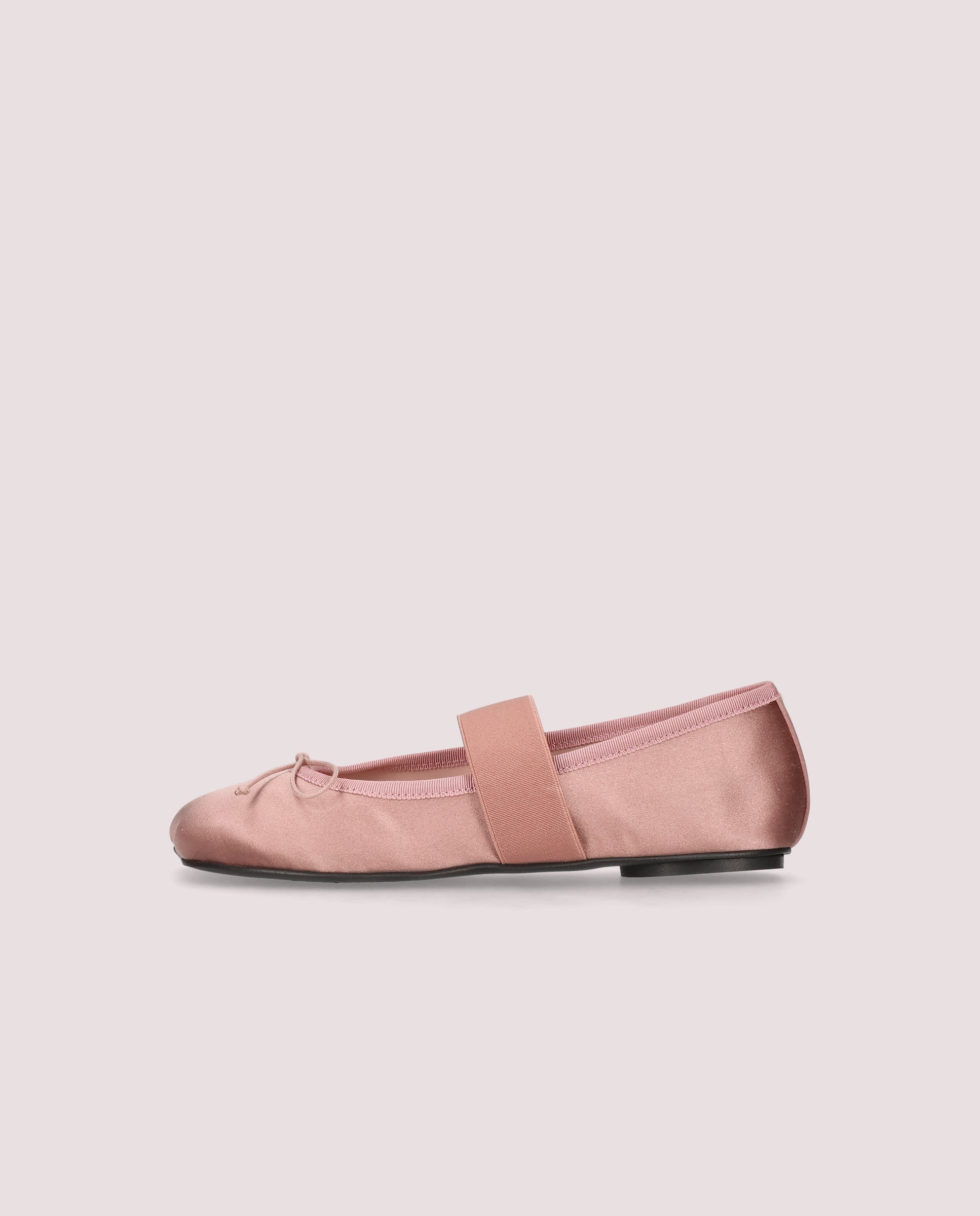 Yuma ballerina in pink satin
